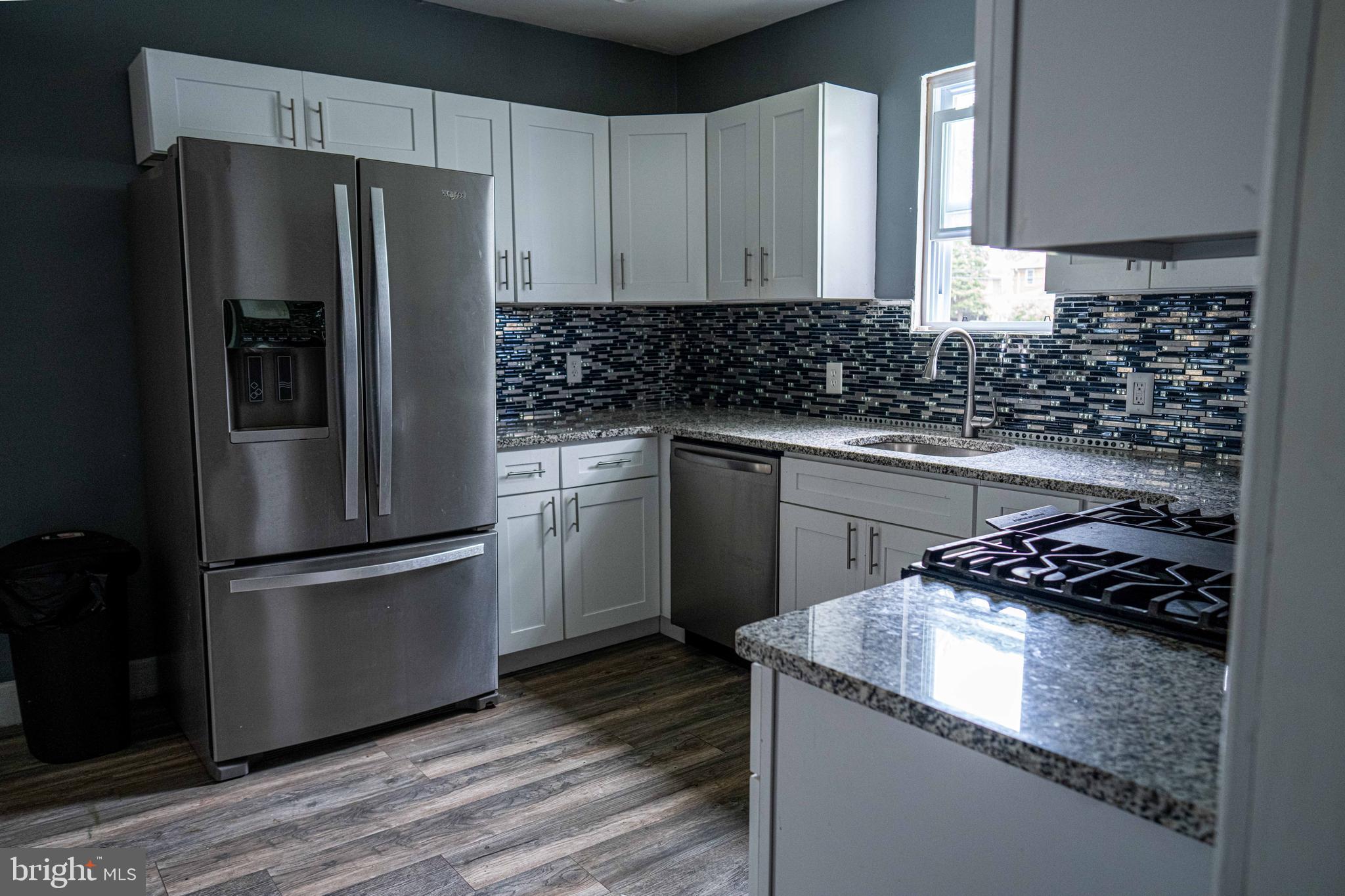 LANSDOWNE - Residential Lease