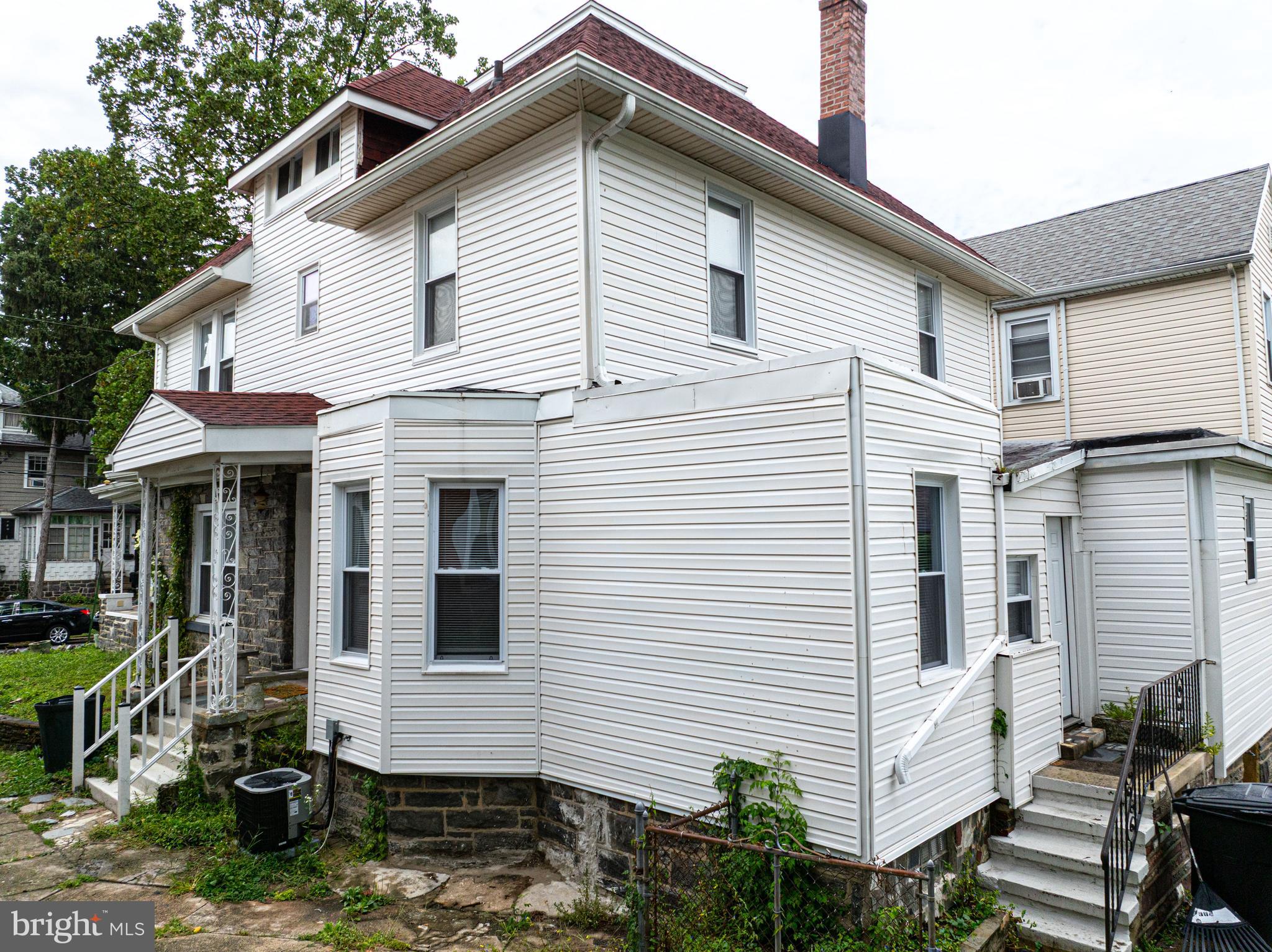 LANSDOWNE - Residential Lease