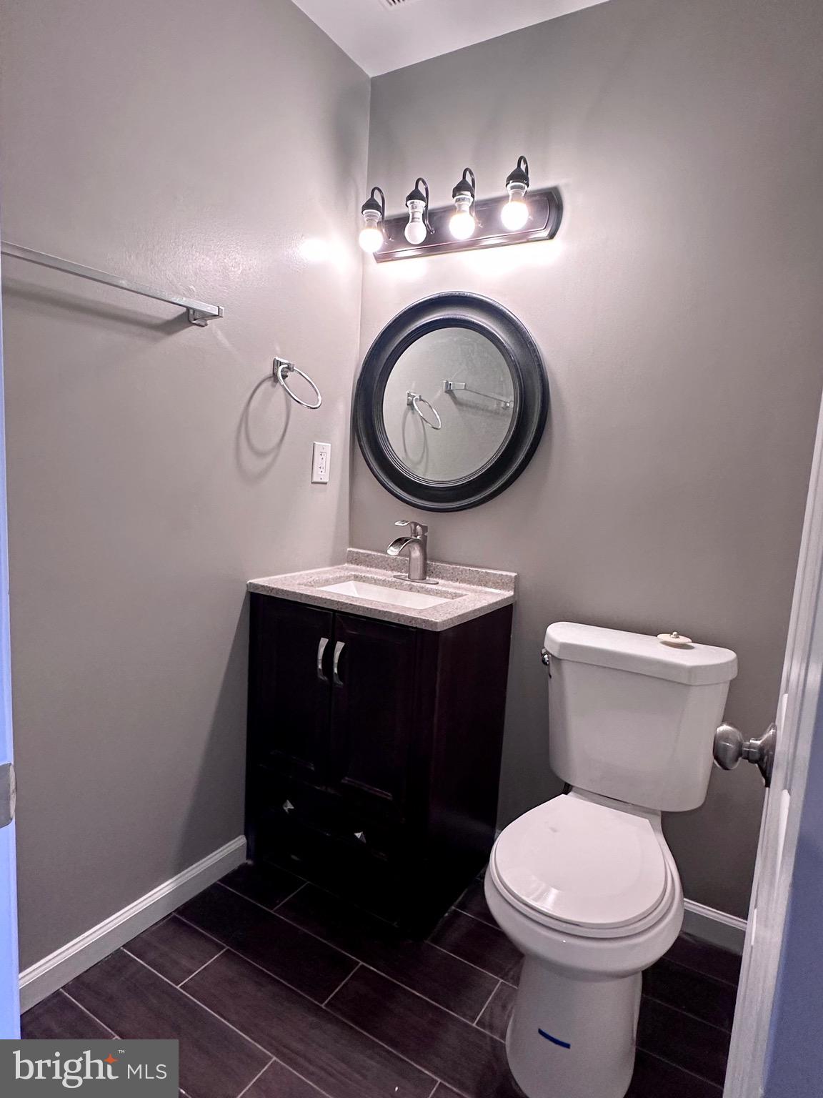 FOREST SPRING CONDO-PHAS - Residential Lease