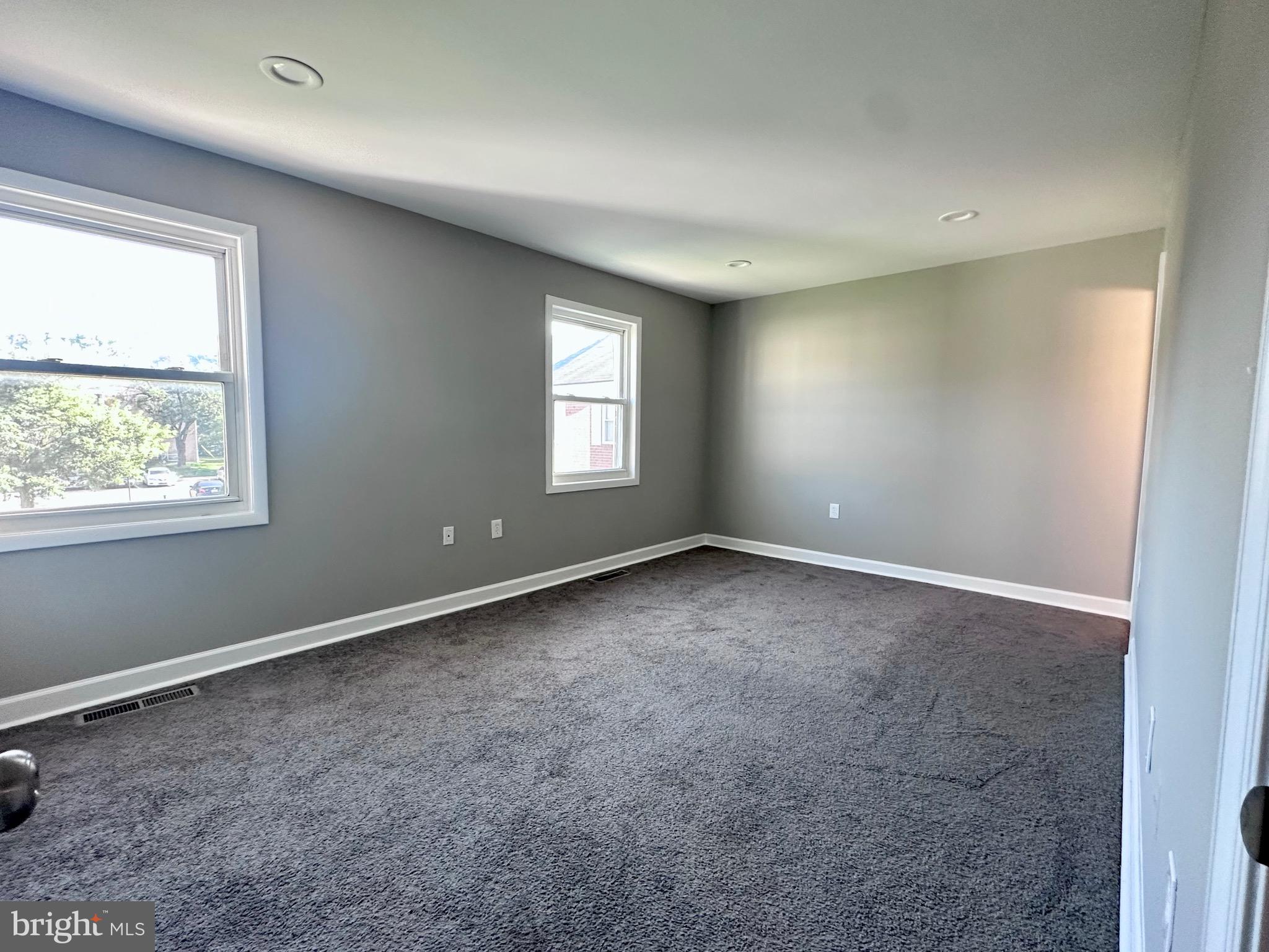 FOREST SPRING CONDO-PHAS - Residential Lease