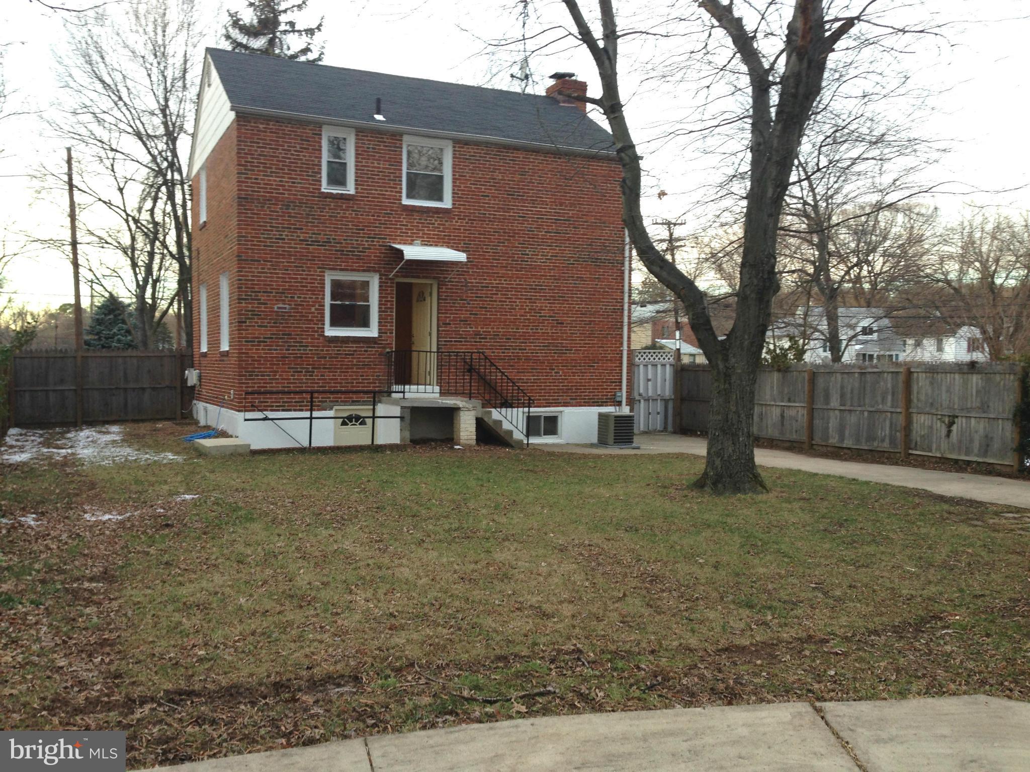 WOODLAWN - Residential