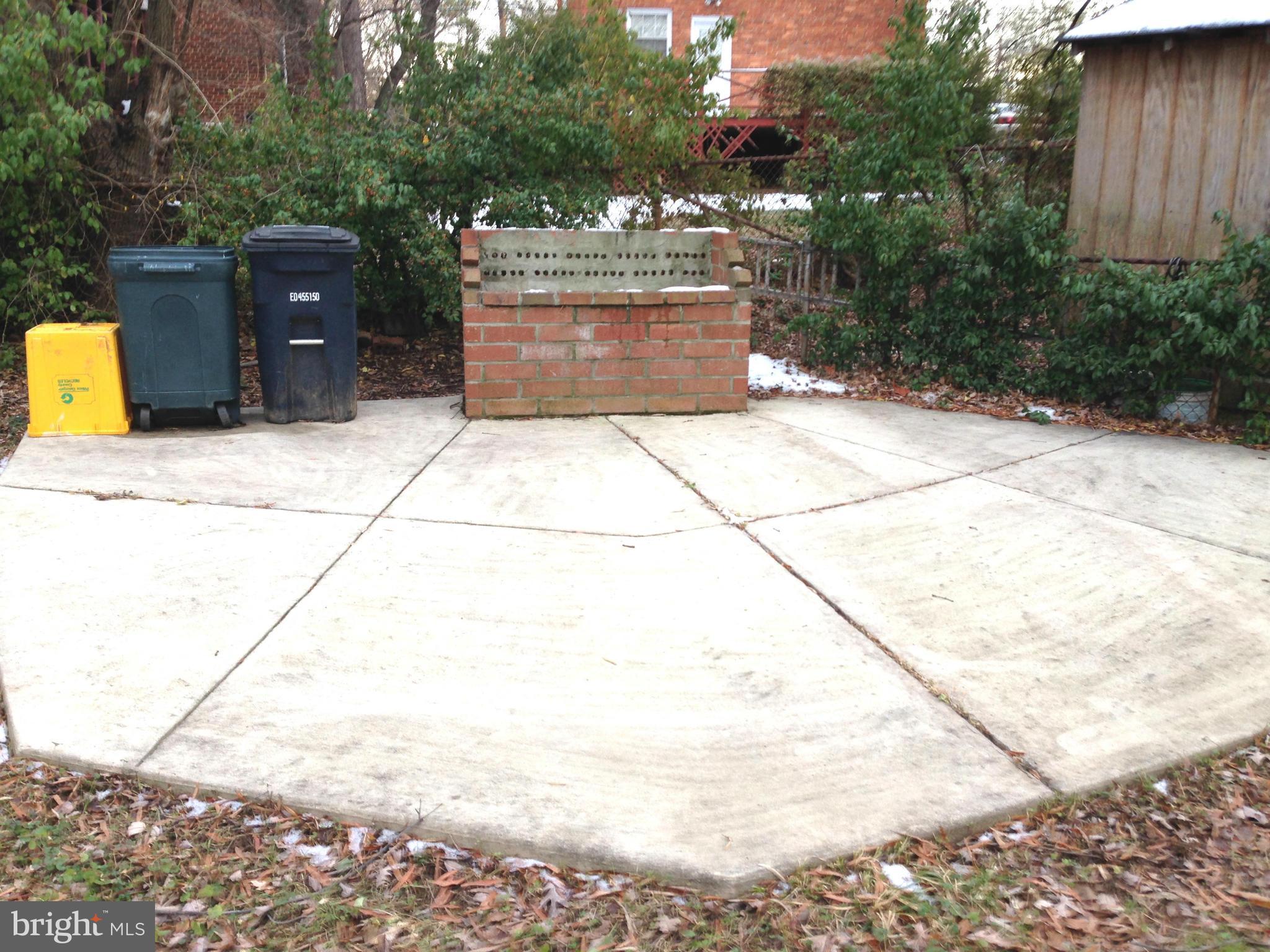 WOODLAWN - Residential