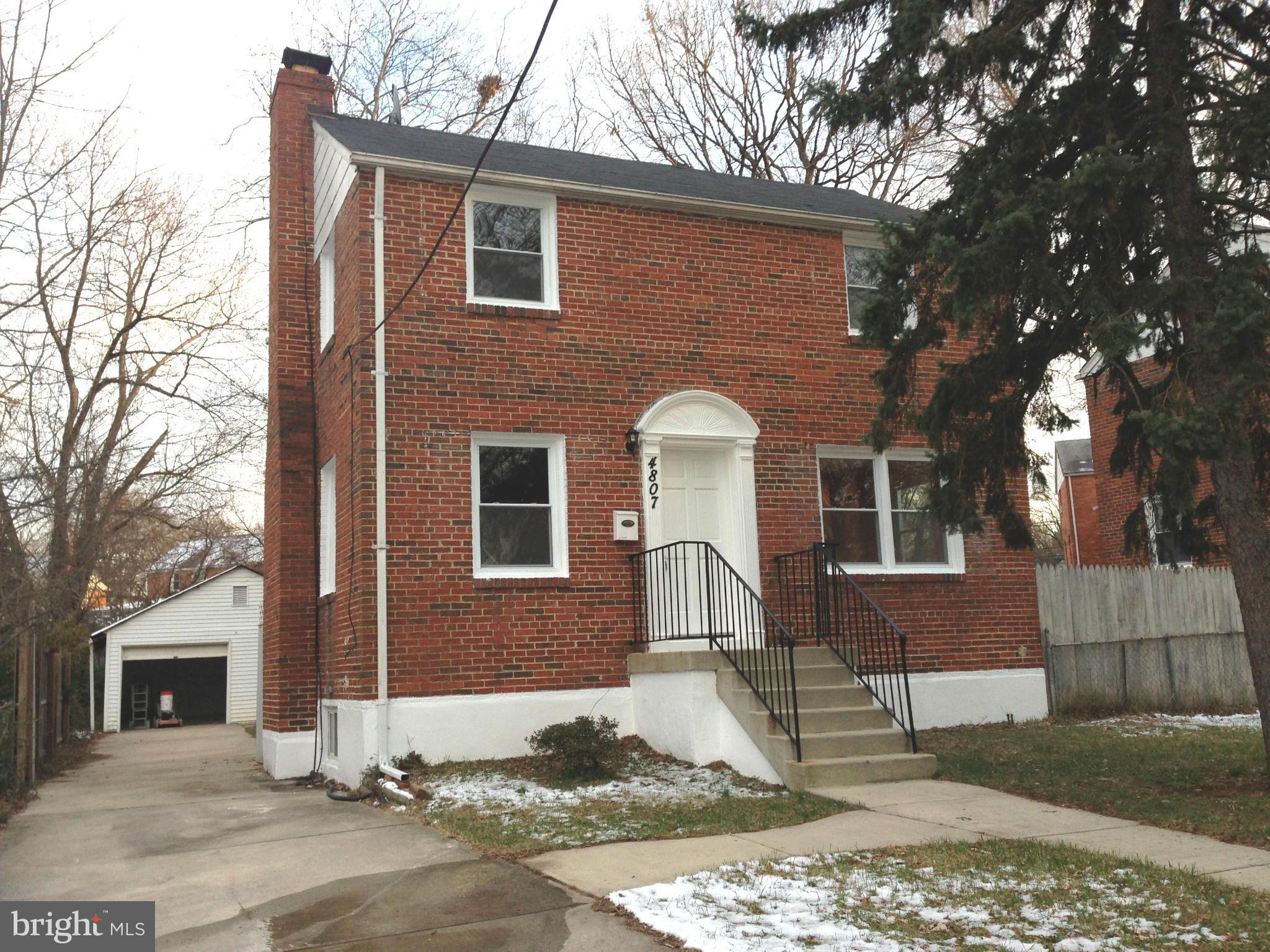 WOODLAWN - Residential