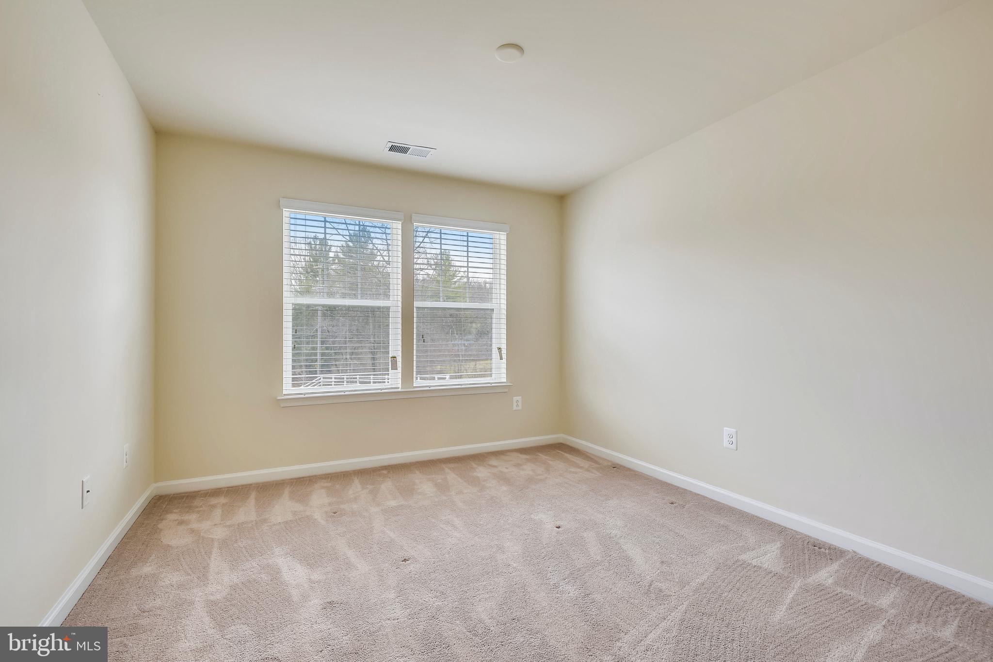 SANDY RIDGE - Residential