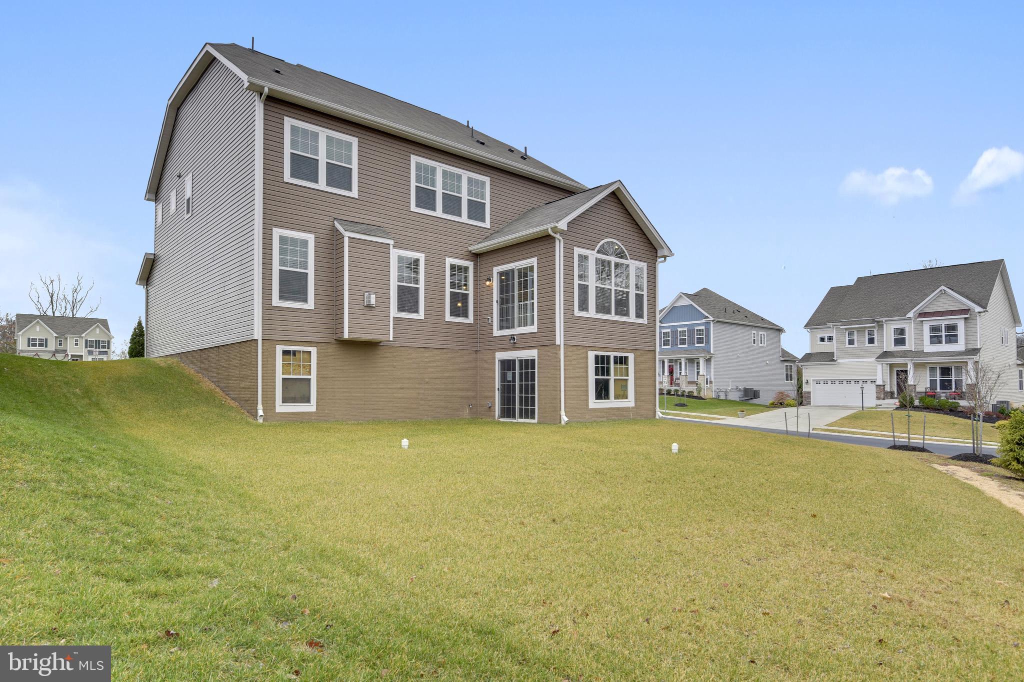 SANDY RIDGE - Residential