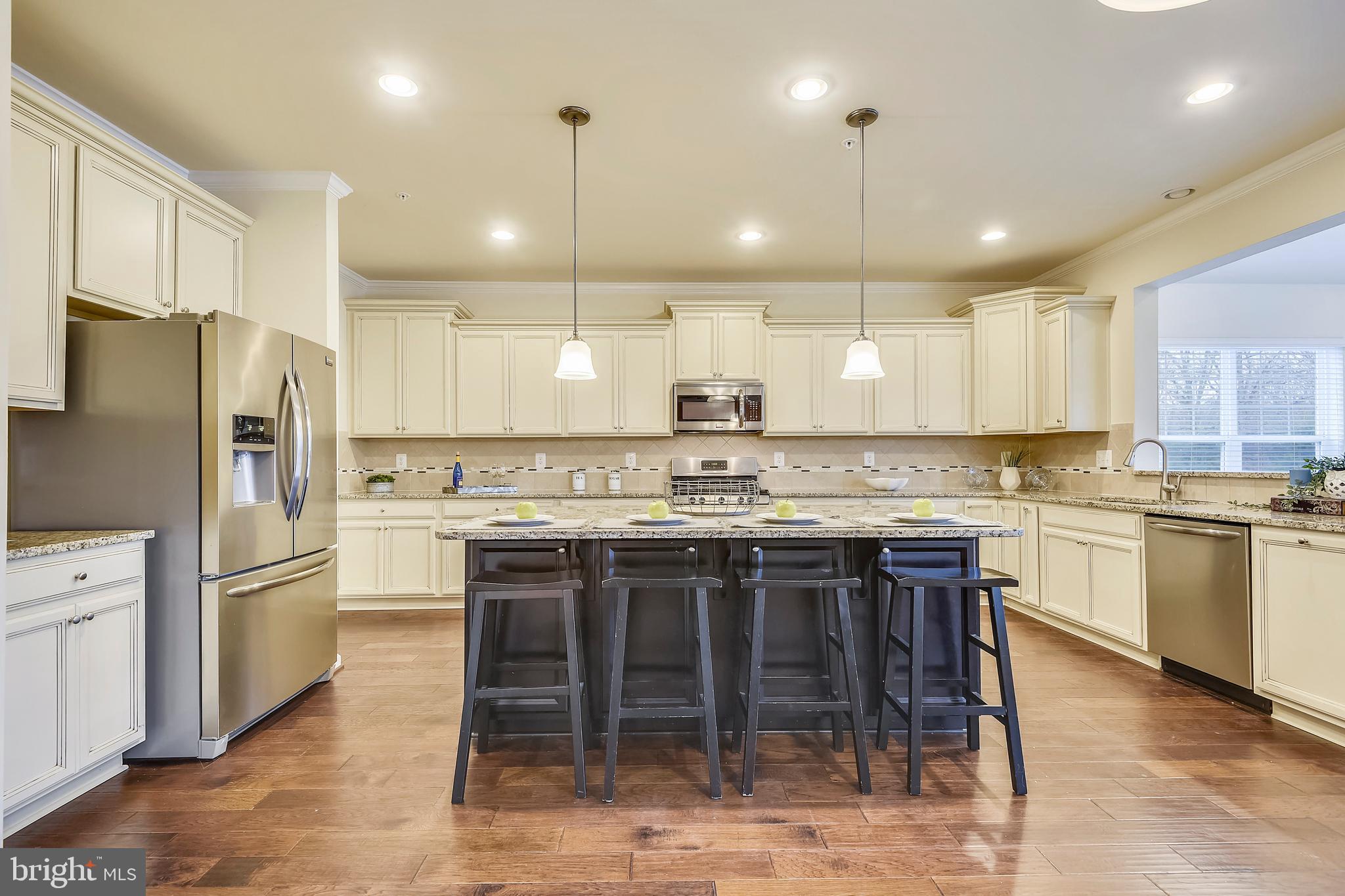 SANDY RIDGE - Residential