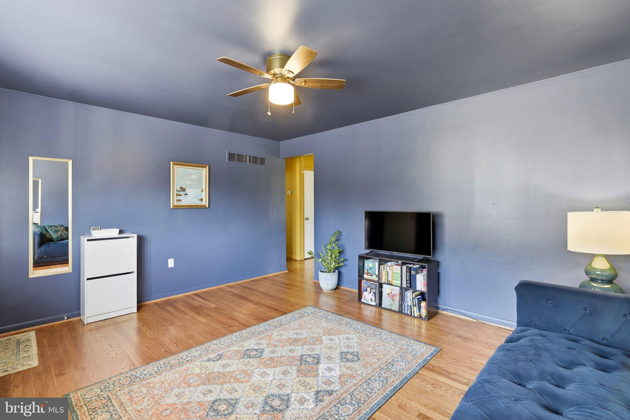 107 ANDERSON AVENUE B