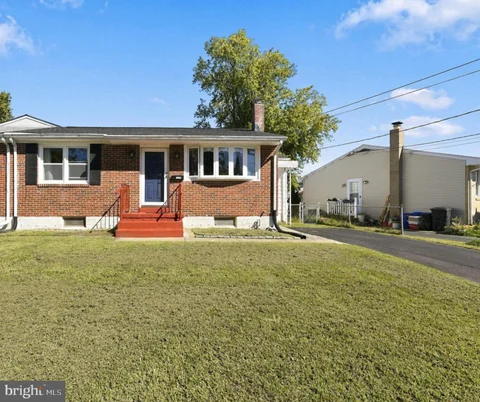 MLS: MDHR2060742