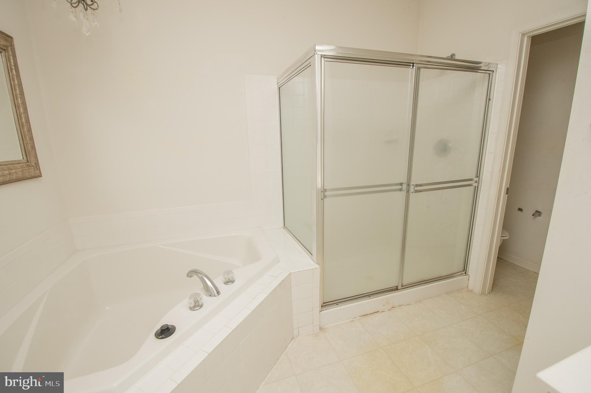 WOOD CREEK GOLF COMM - Residential