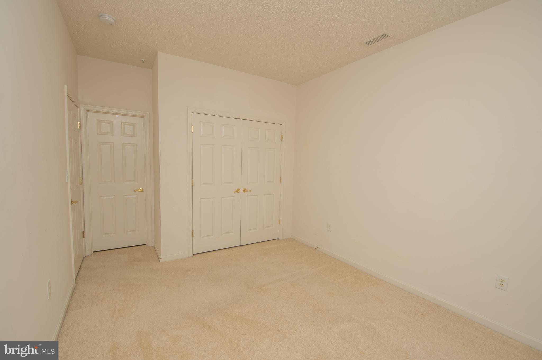 WOOD CREEK GOLF COMM - Residential