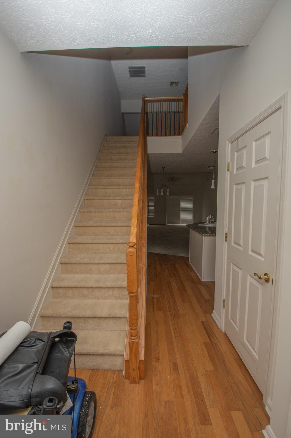 WOOD CREEK GOLF COMM - Residential