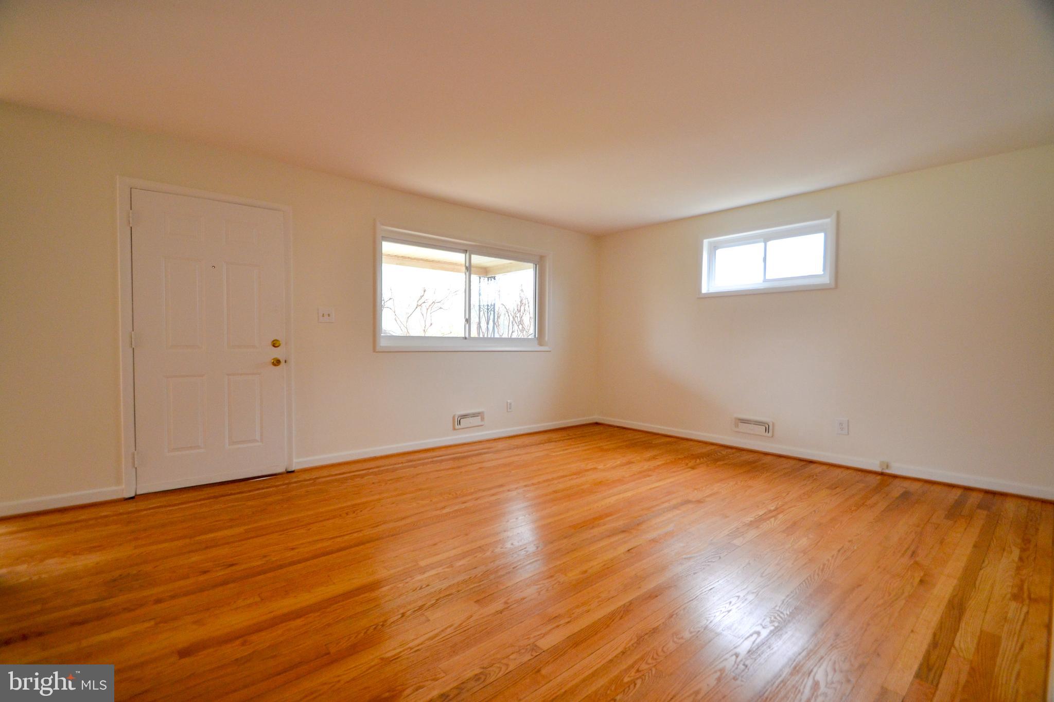 HAVERFORD - Residential