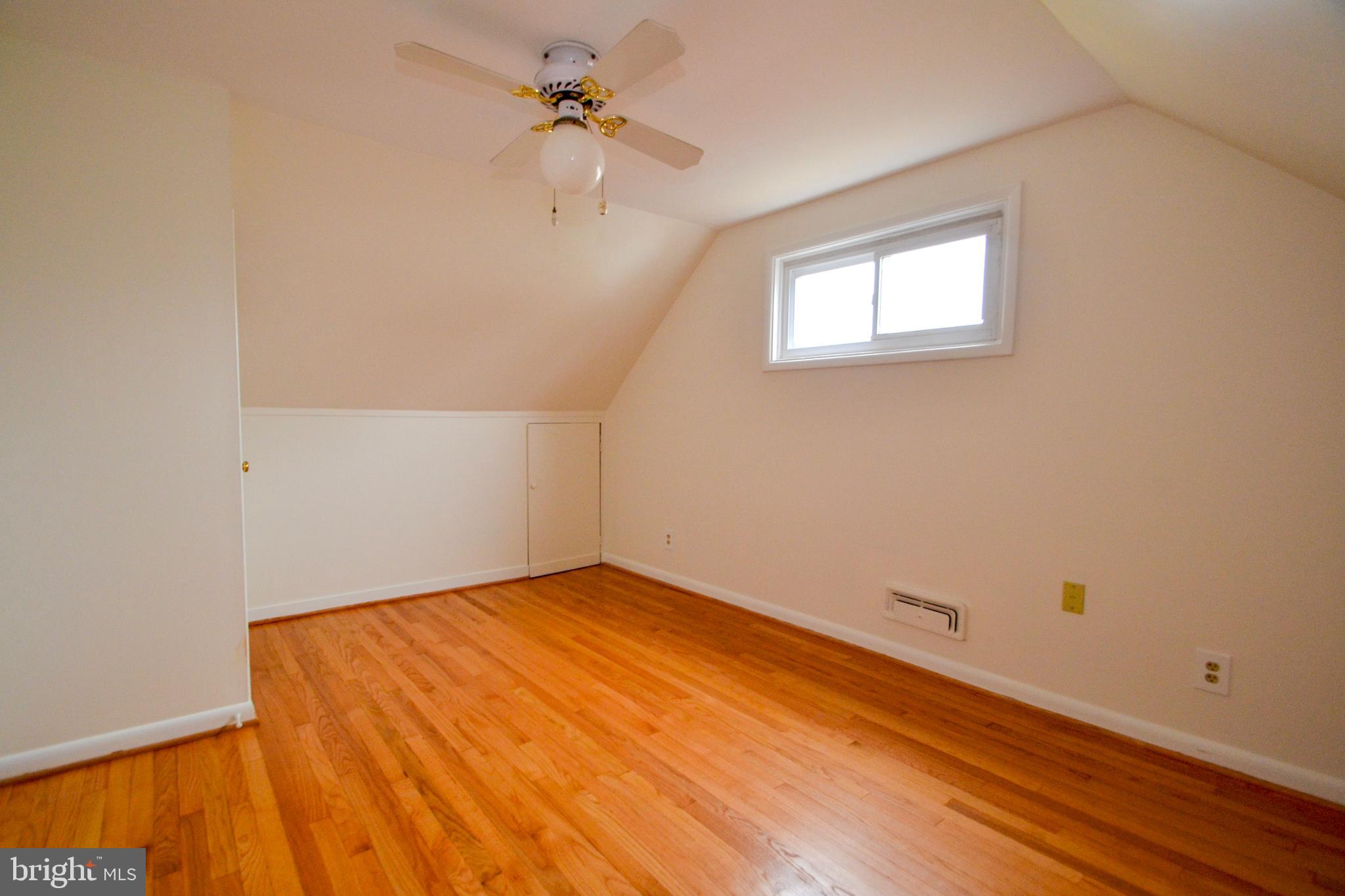 HAVERFORD - Residential