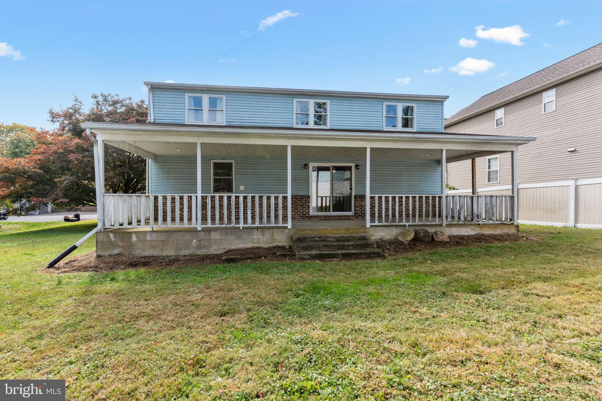 NESHAMINY FALLS - Residential