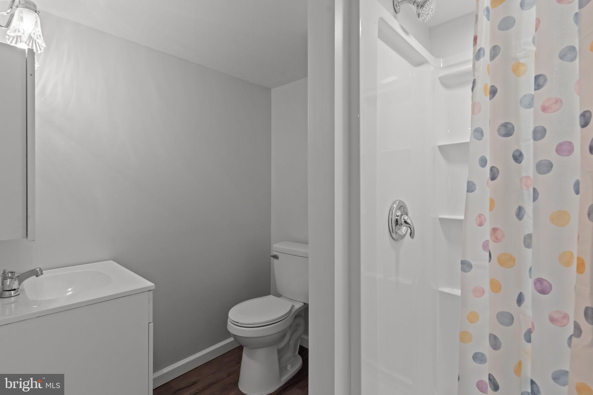 NESHAMINY FALLS - Residential