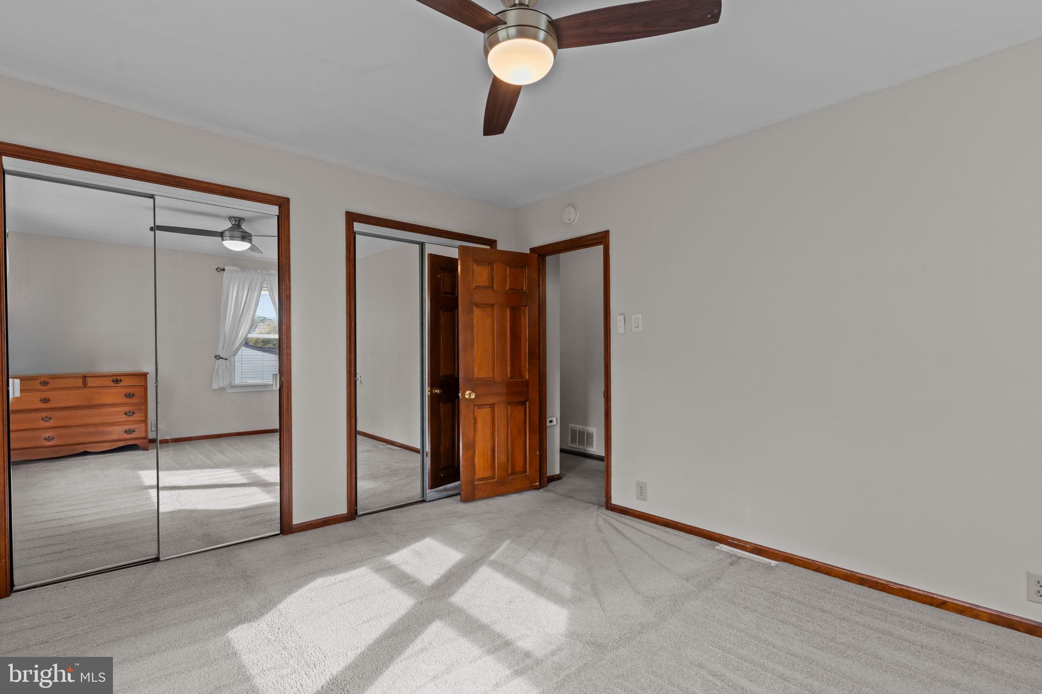 NESHAMINY FALLS - Residential