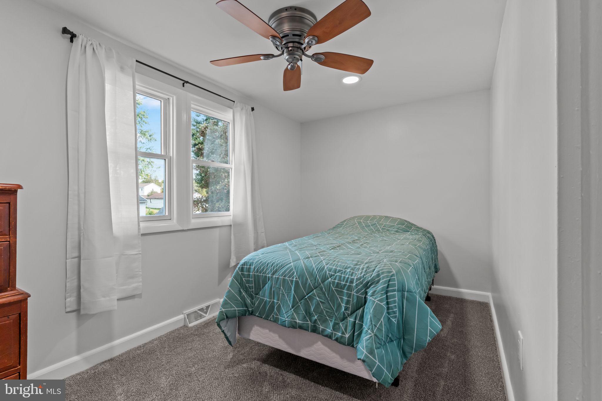 NESHAMINY FALLS - Residential