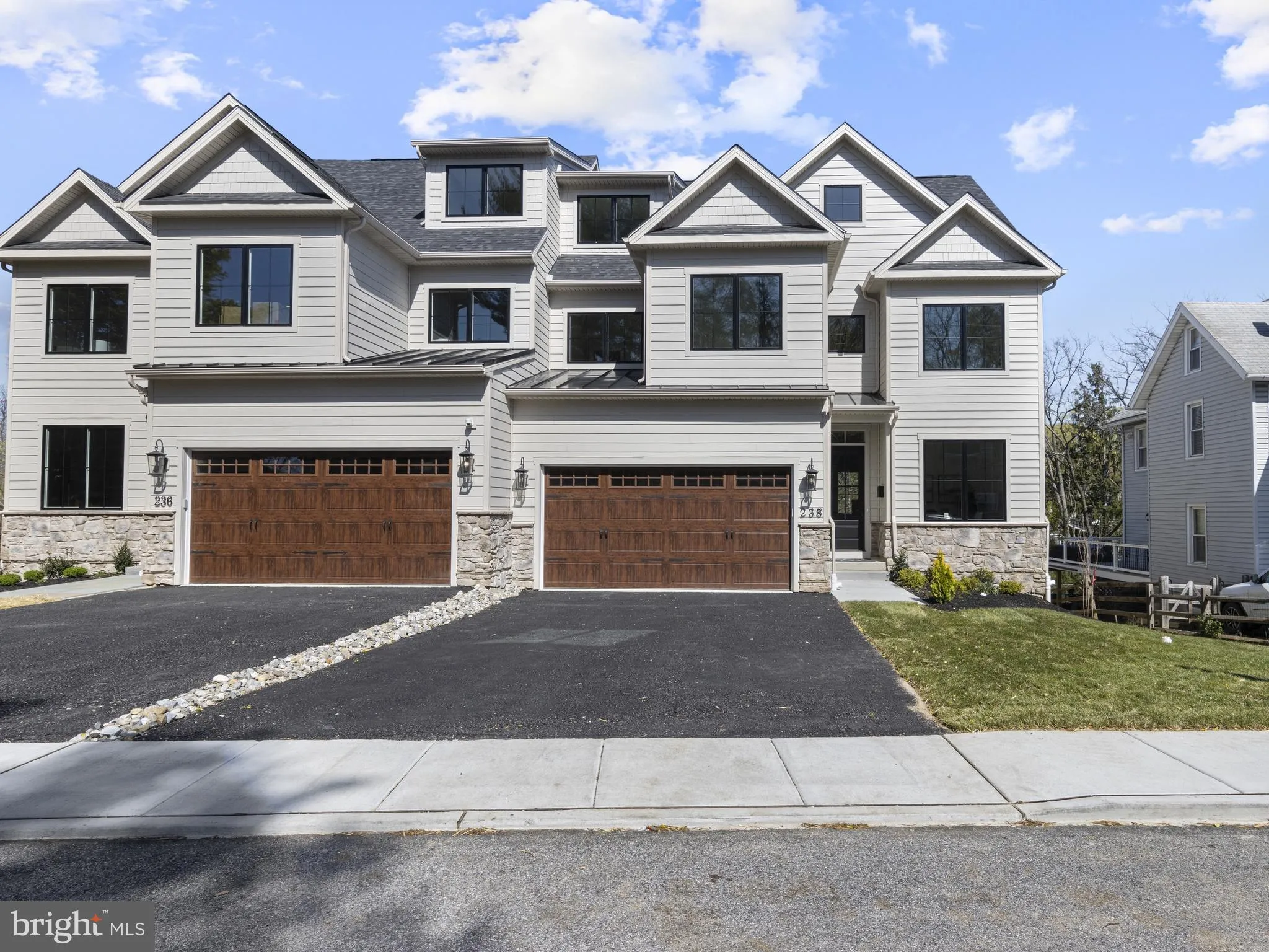 Wayne, Pennsylvania 19087, United States, 5 Bedrooms Bedrooms, ,5 BathroomsBathrooms,Residential,Active,112194