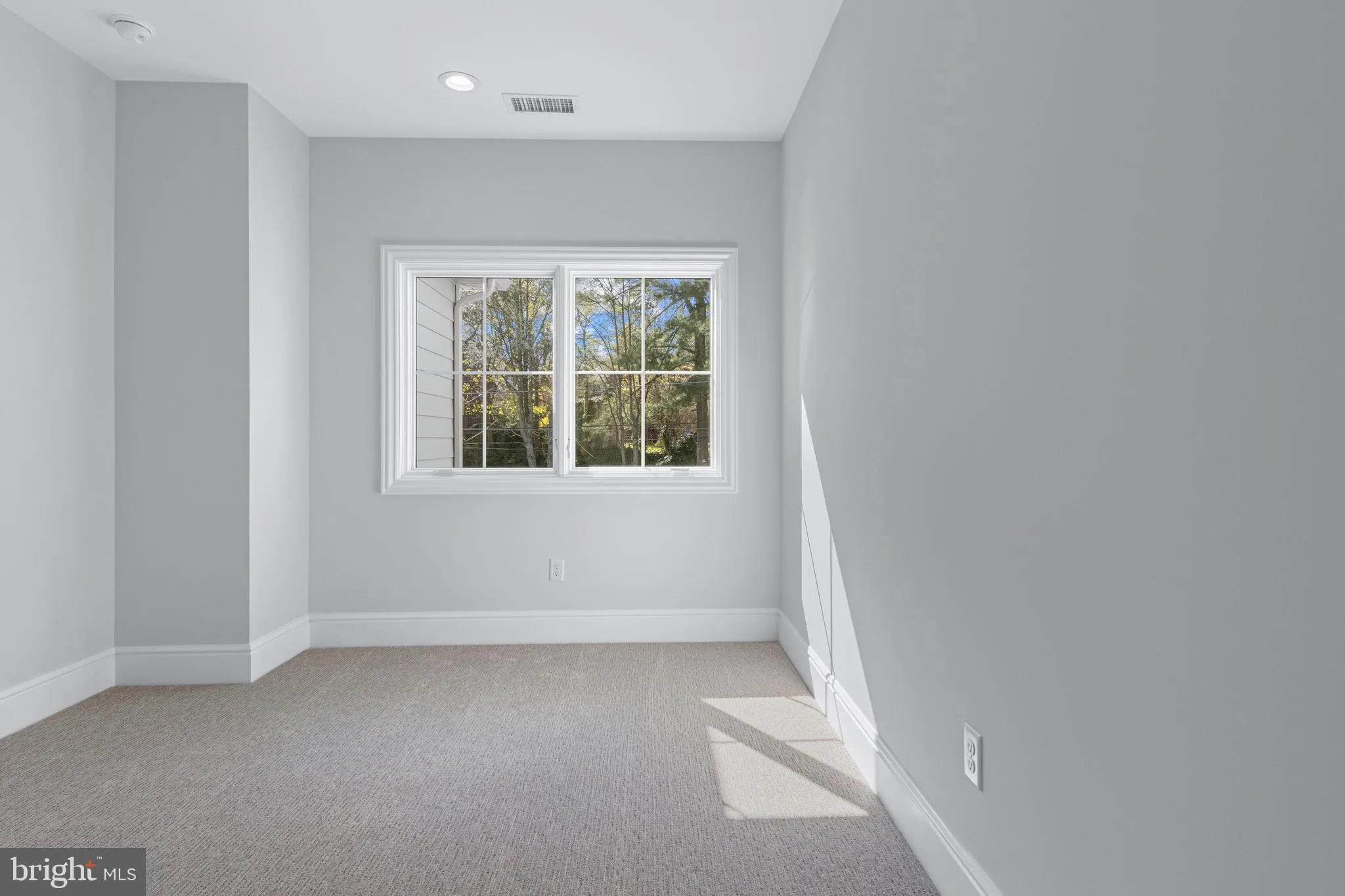 Wayne, Pennsylvania 19087, United States, 5 Bedrooms Bedrooms, ,5 BathroomsBathrooms,Residential,Active,112194