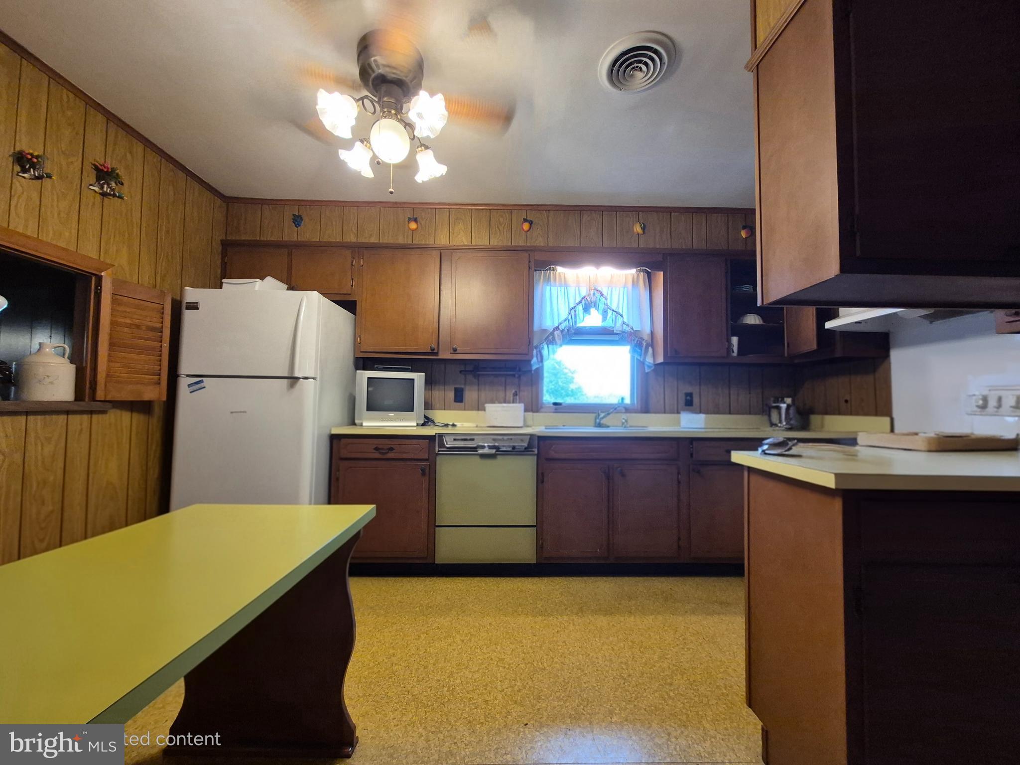 25768 BUNNY LANE