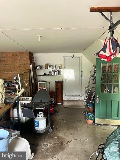 HONEYWOOD - Residential