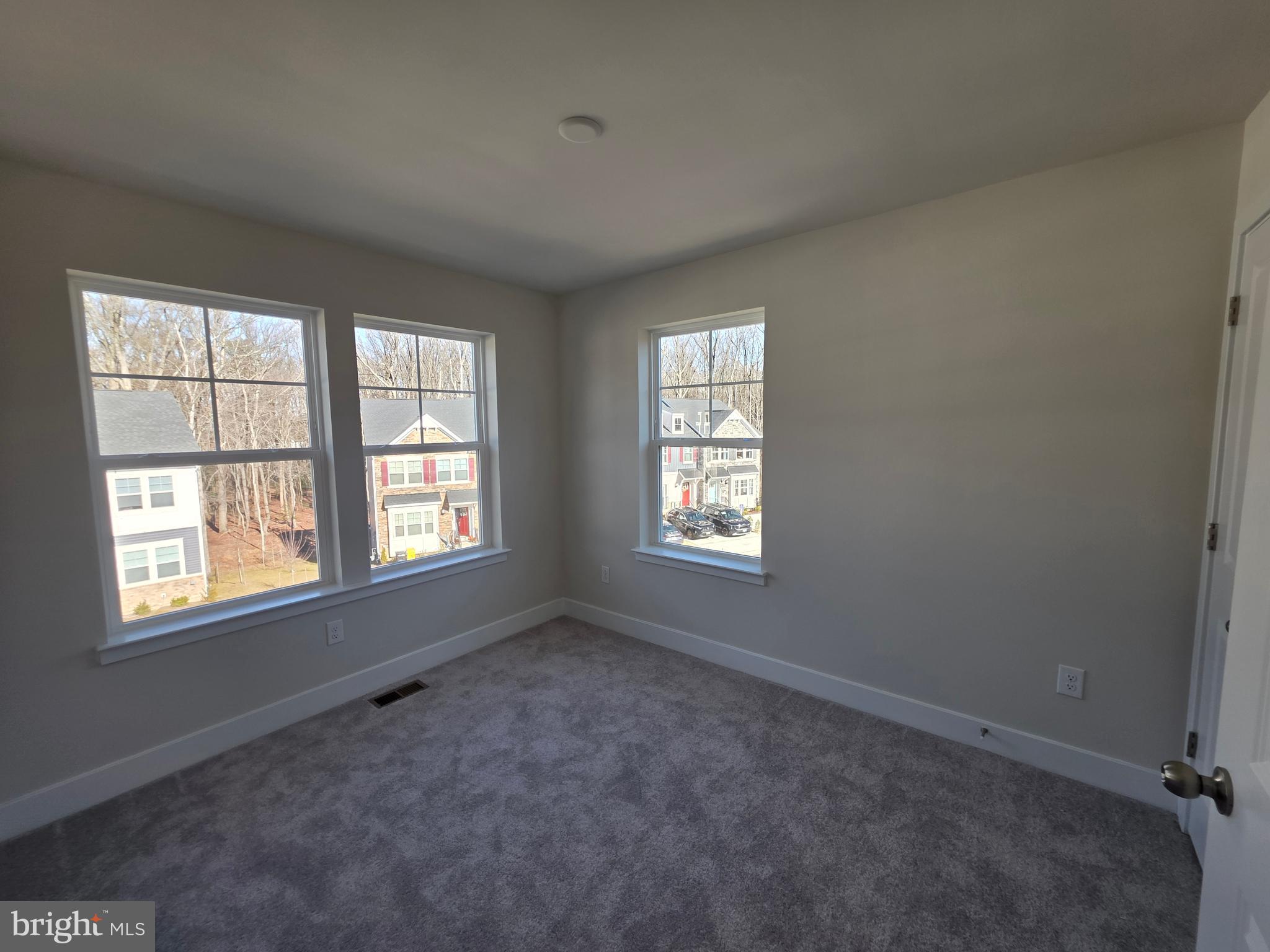 TANYARD SHORES - Residential