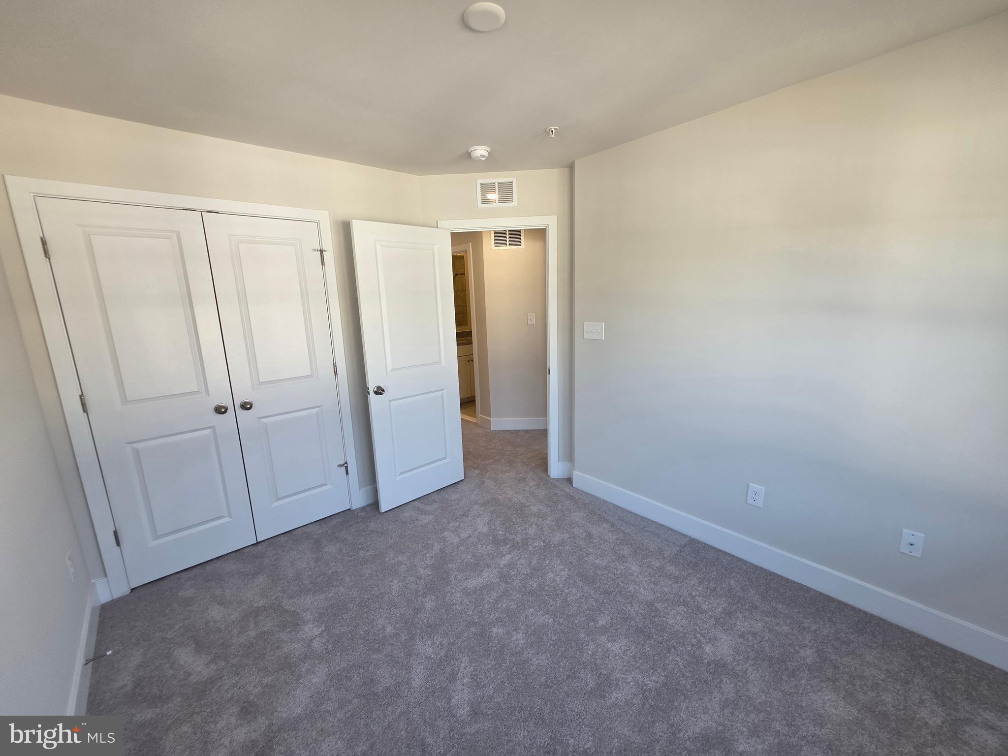 TANYARD SHORES - Residential