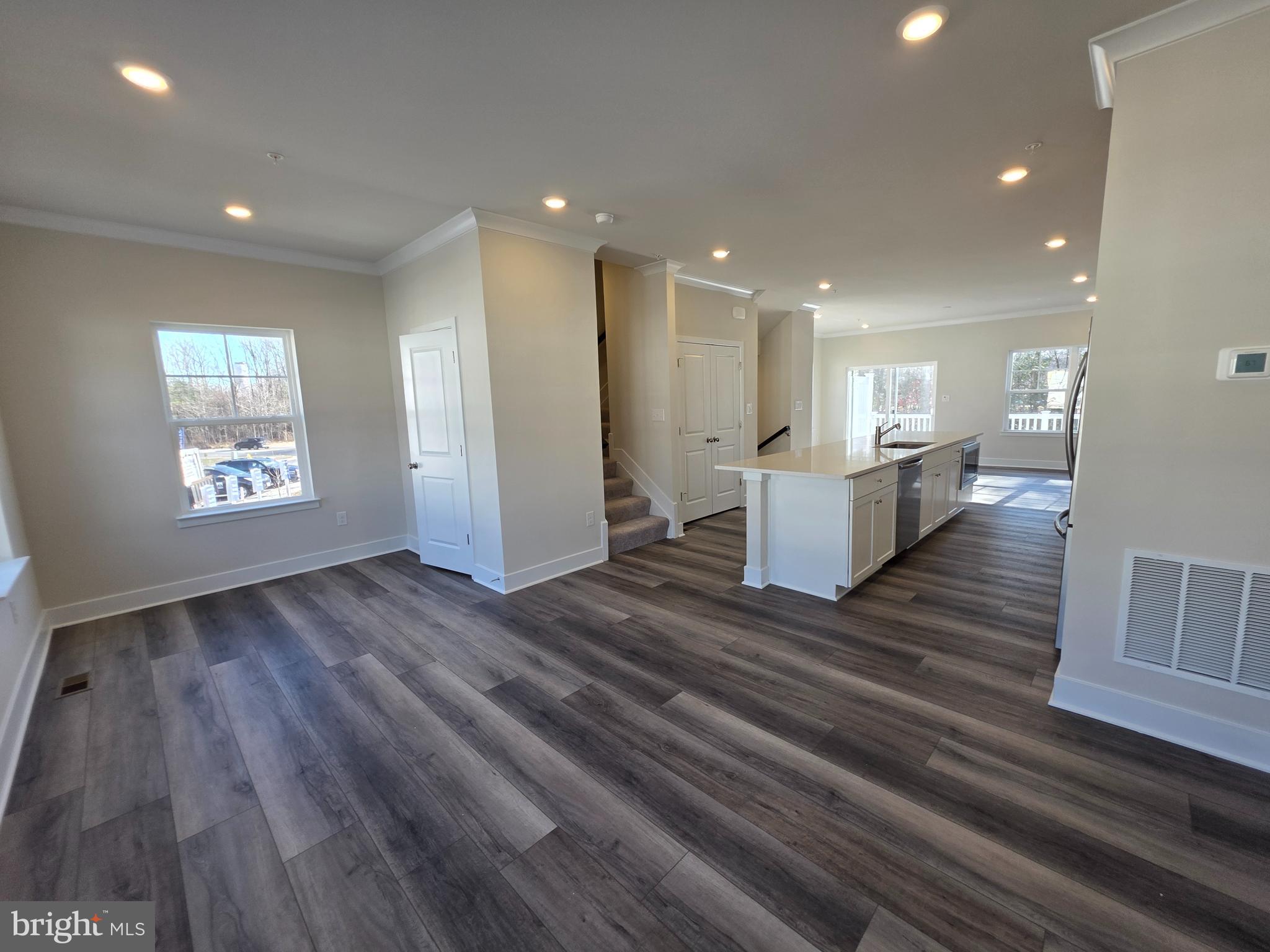 TANYARD SHORES - Residential