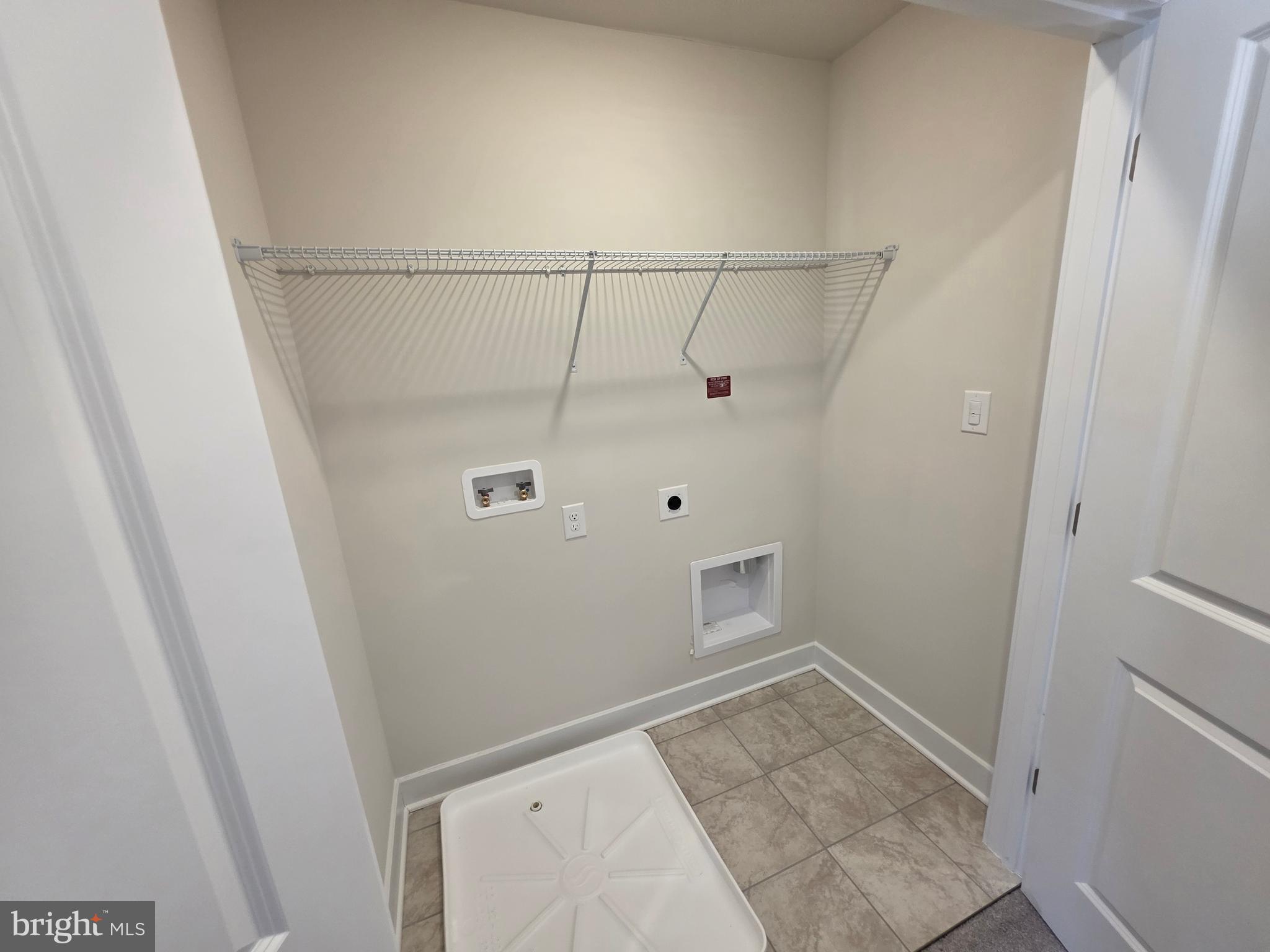 TANYARD SHORES - Residential