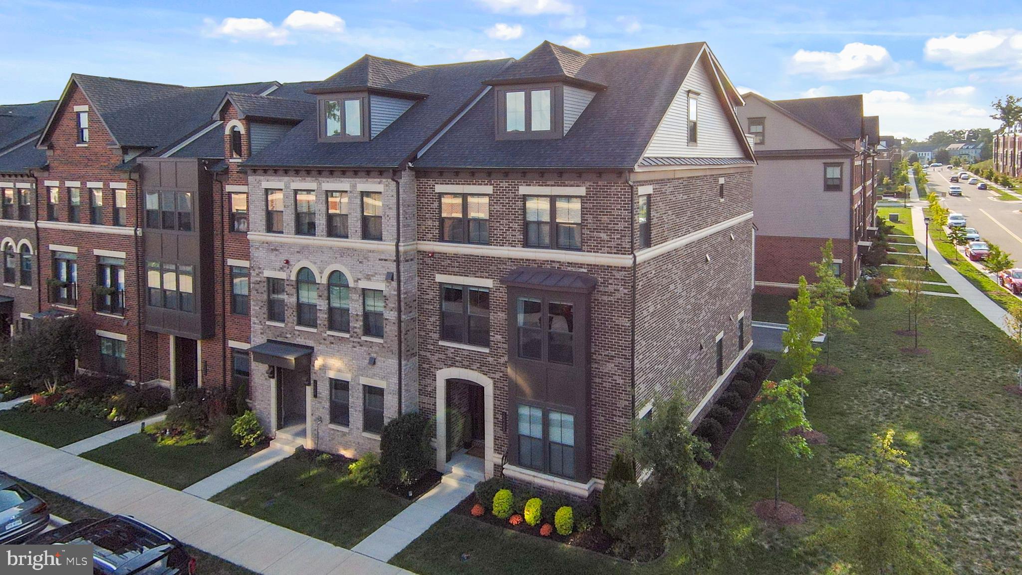 WESTMOORE AT MOOREFIELD - Residential