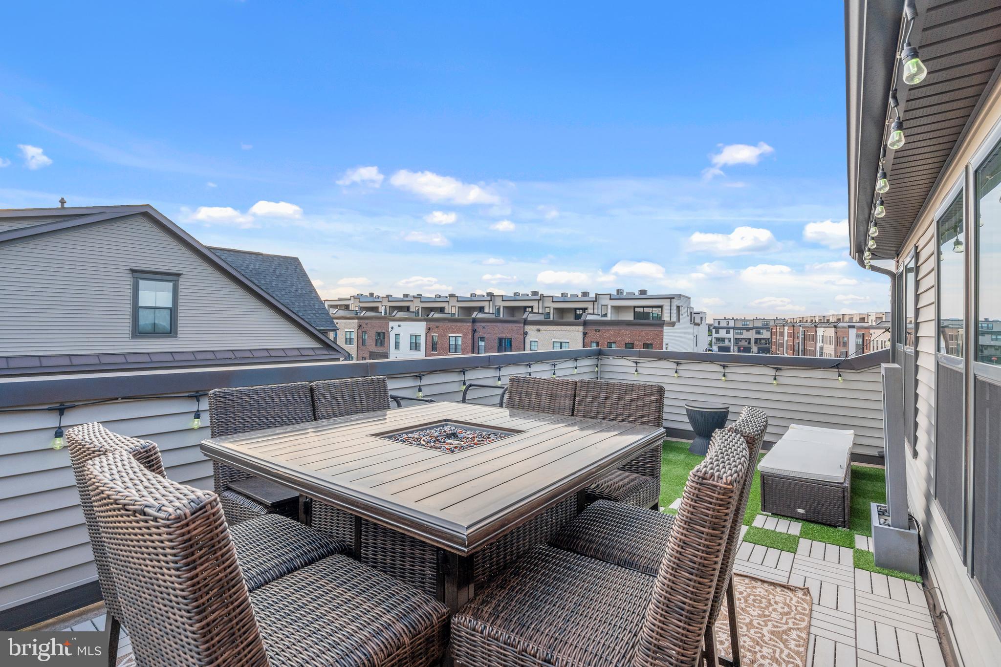 WESTMOORE AT MOOREFIELD - Residential