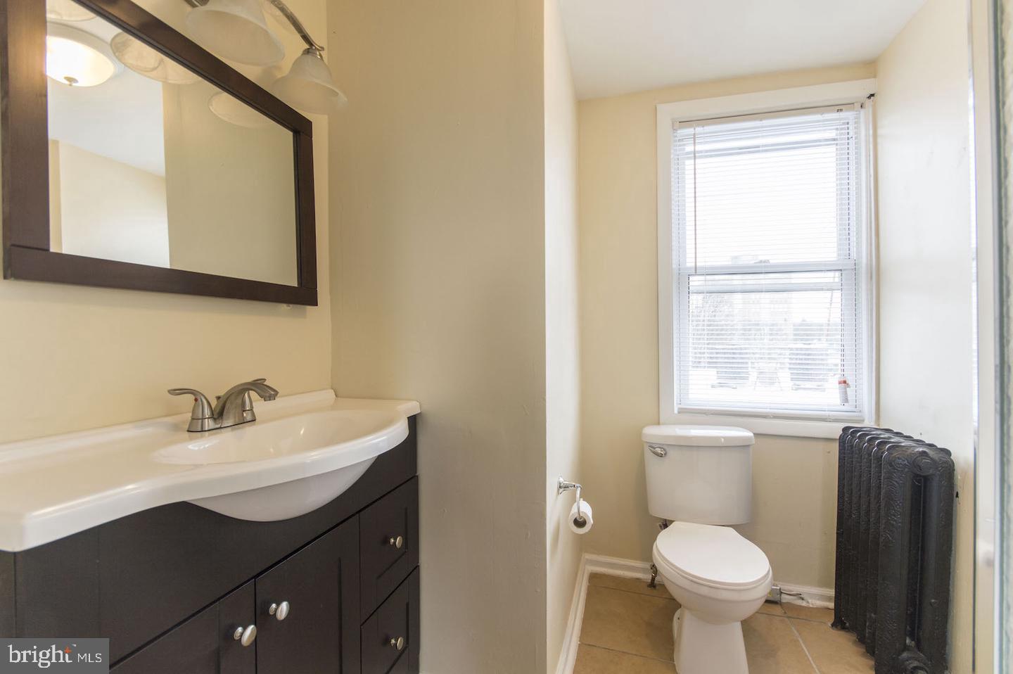 ARDMORE - Commercial Sale