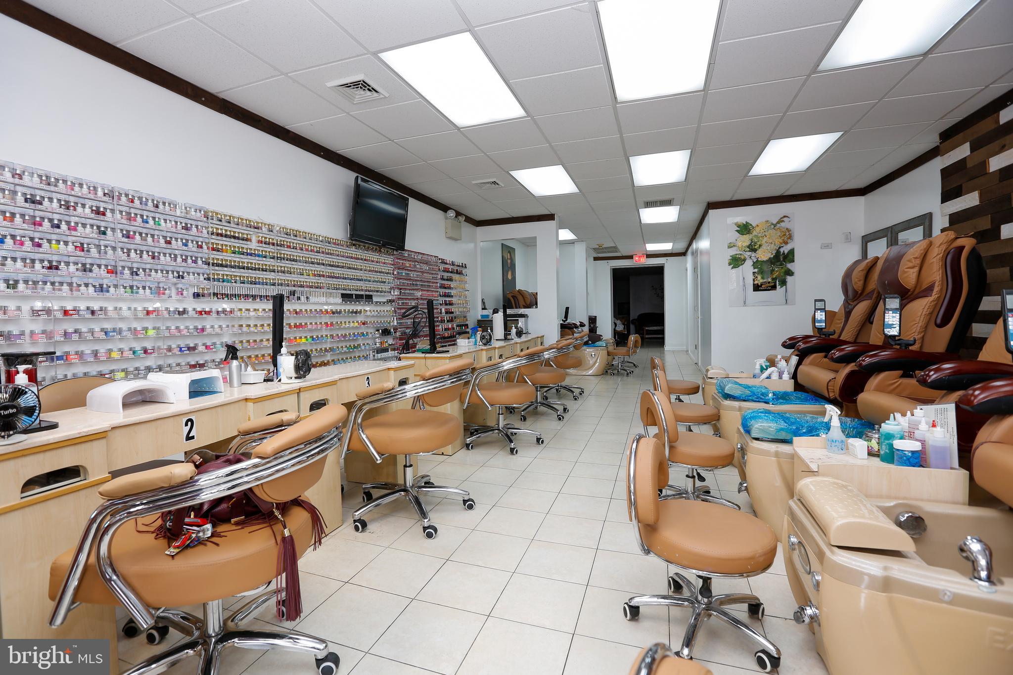 ARDMORE - Commercial Sale