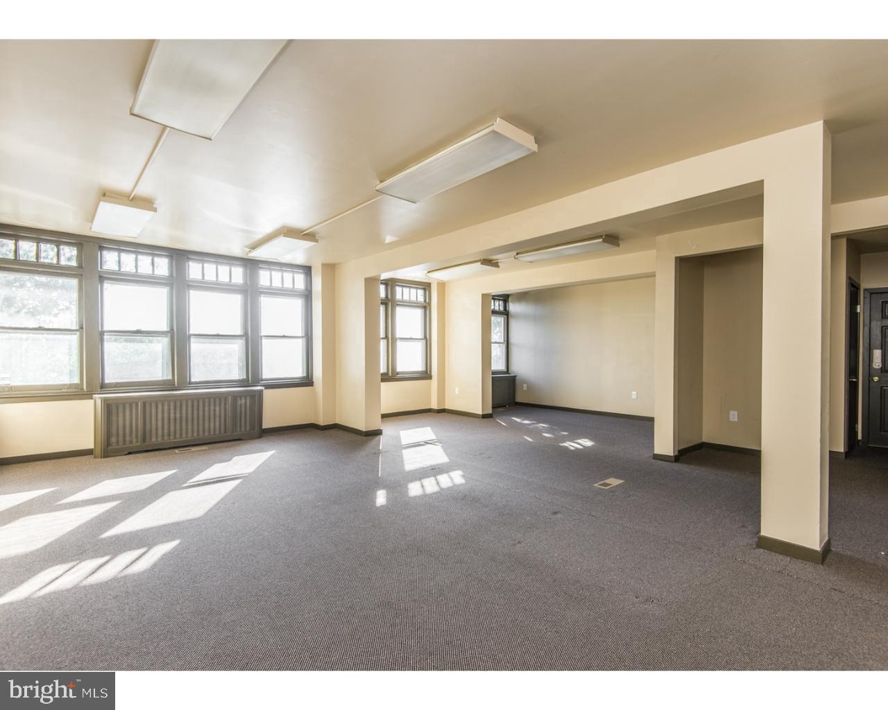 ARDMORE - Commercial Sale