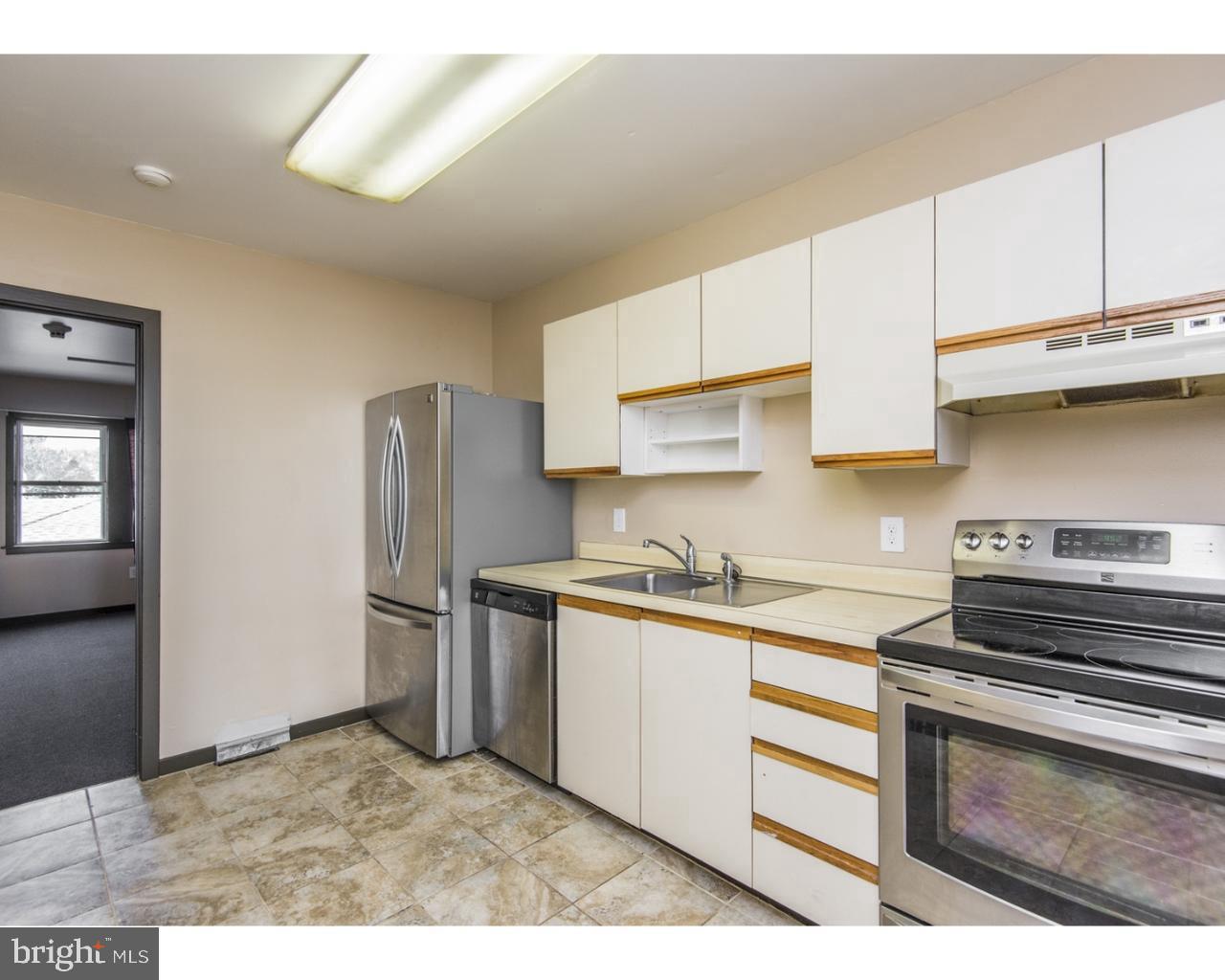 ARDMORE - Commercial Sale