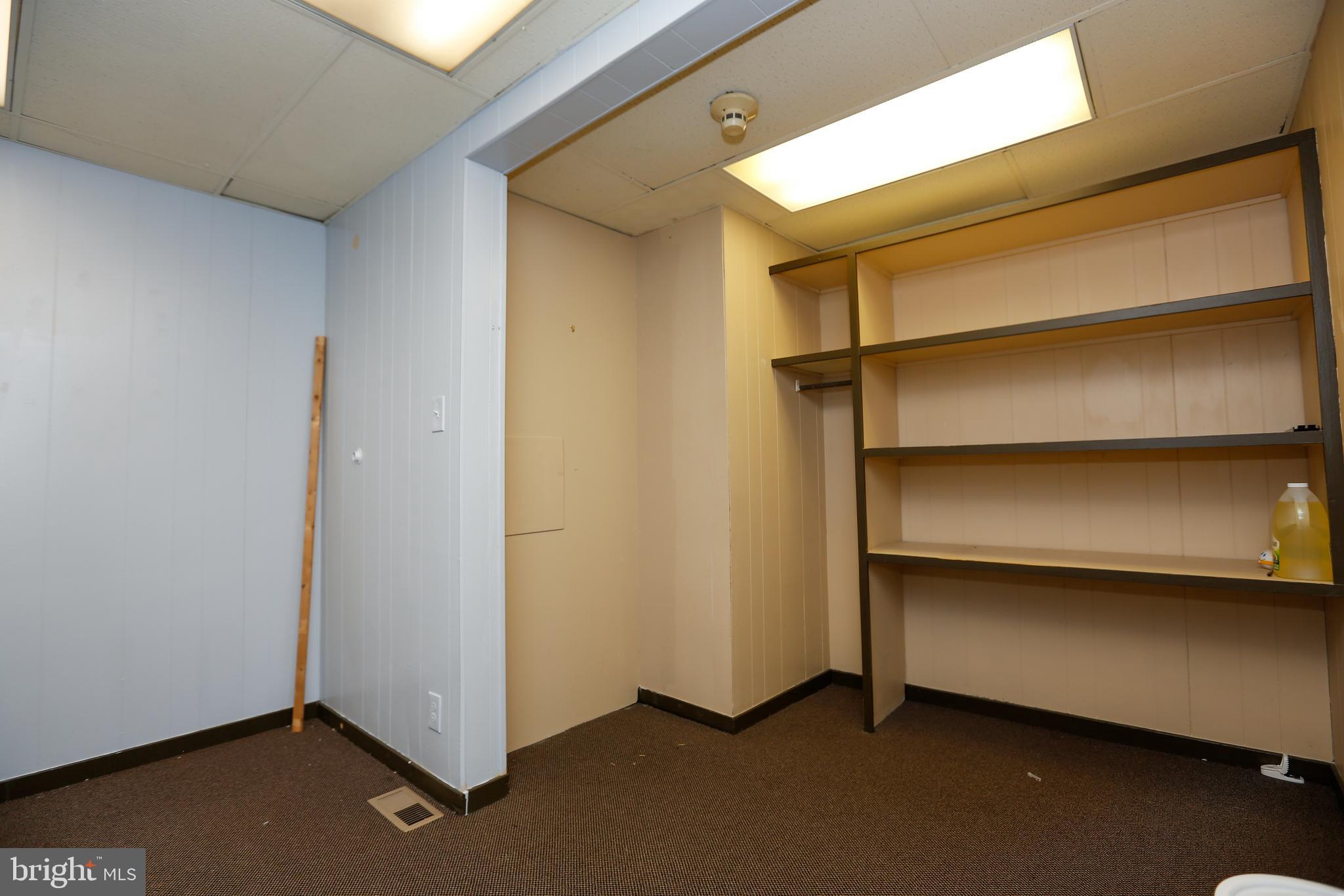 ARDMORE - Commercial Sale