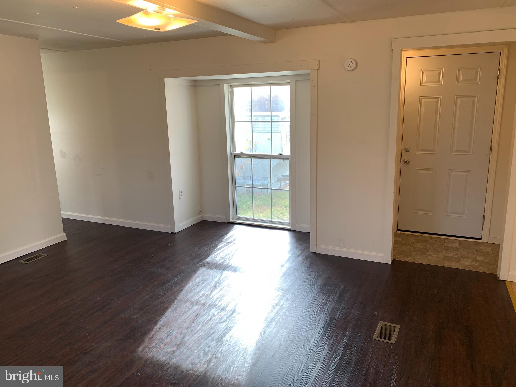 BUNKER HILL HEIGHTS - Residential Lease