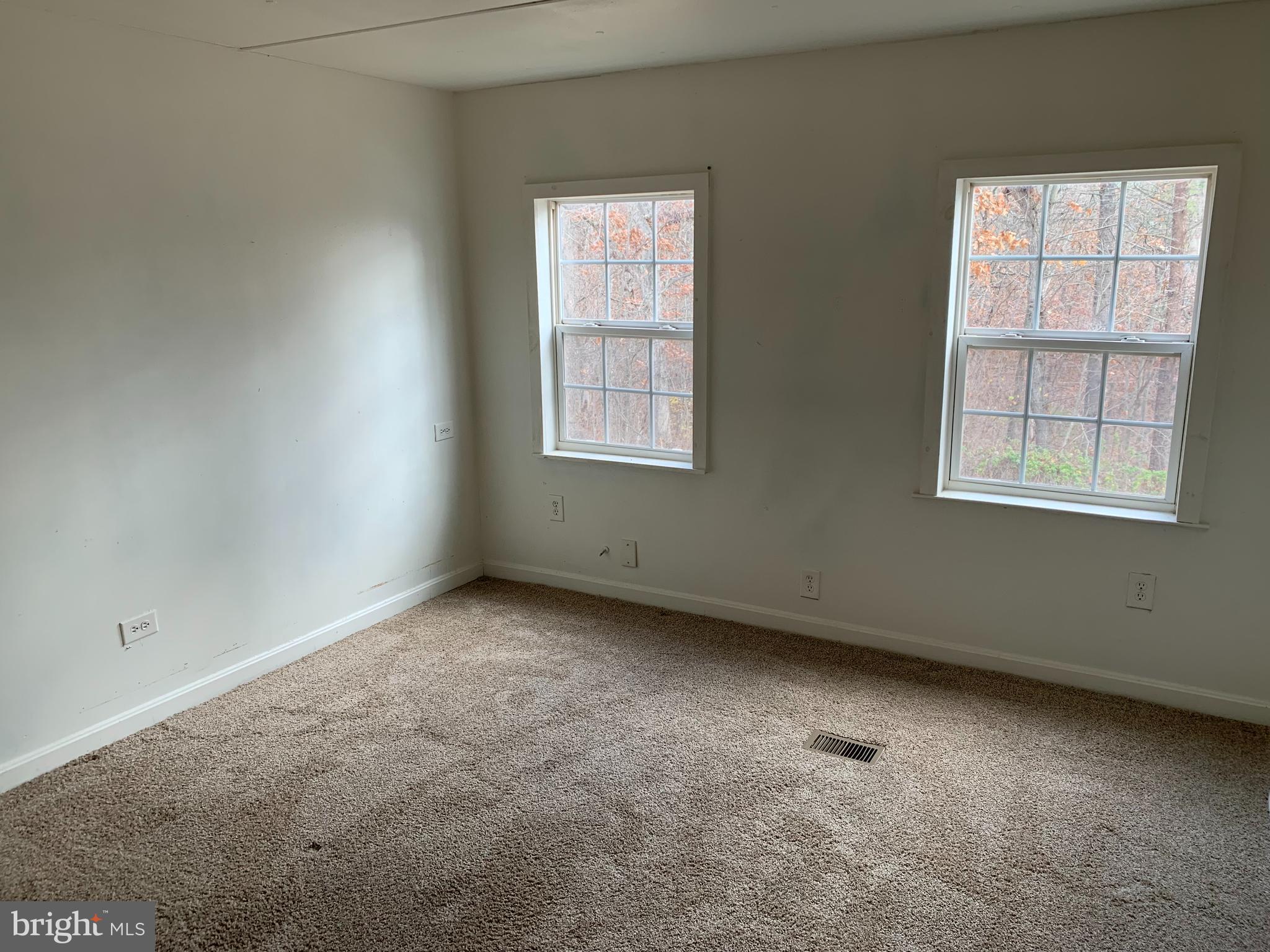 BUNKER HILL HEIGHTS - Residential Lease