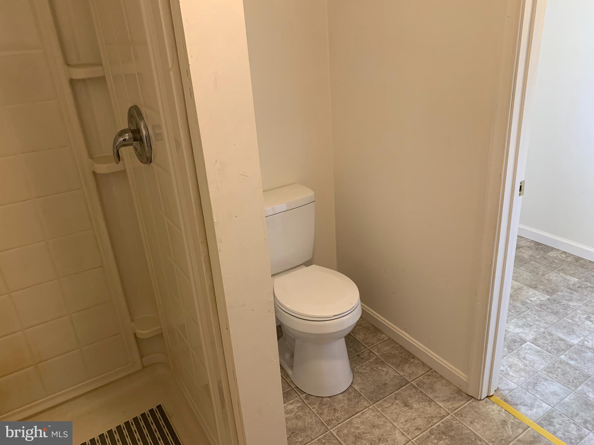 BUNKER HILL HEIGHTS - Residential Lease