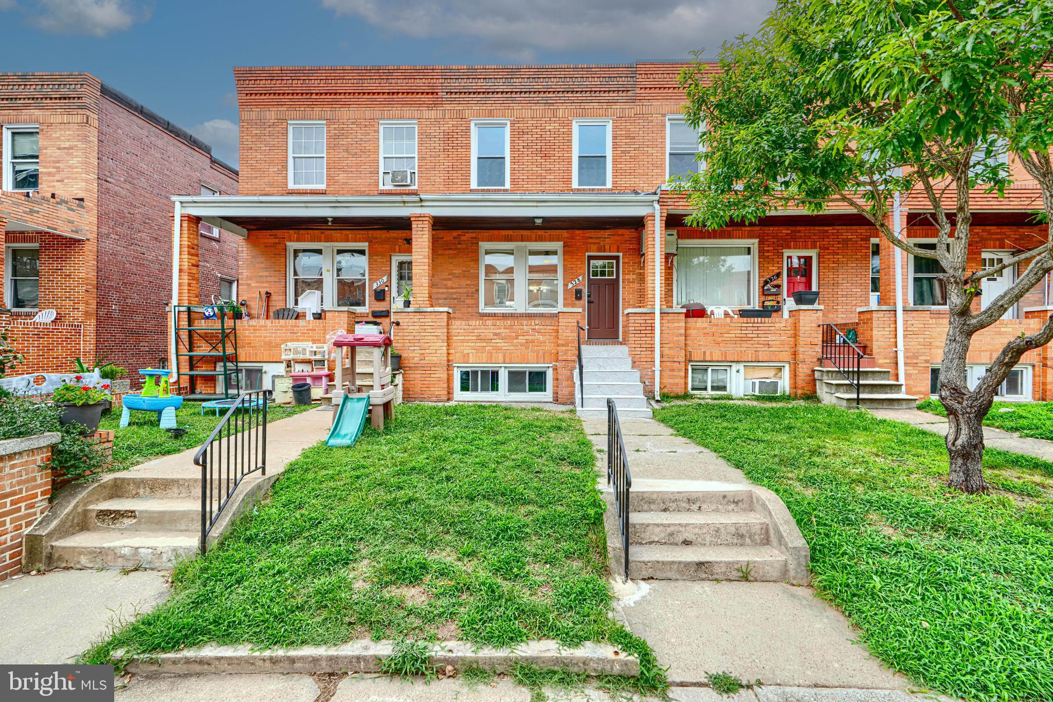 JOSEPH LEE - Residential