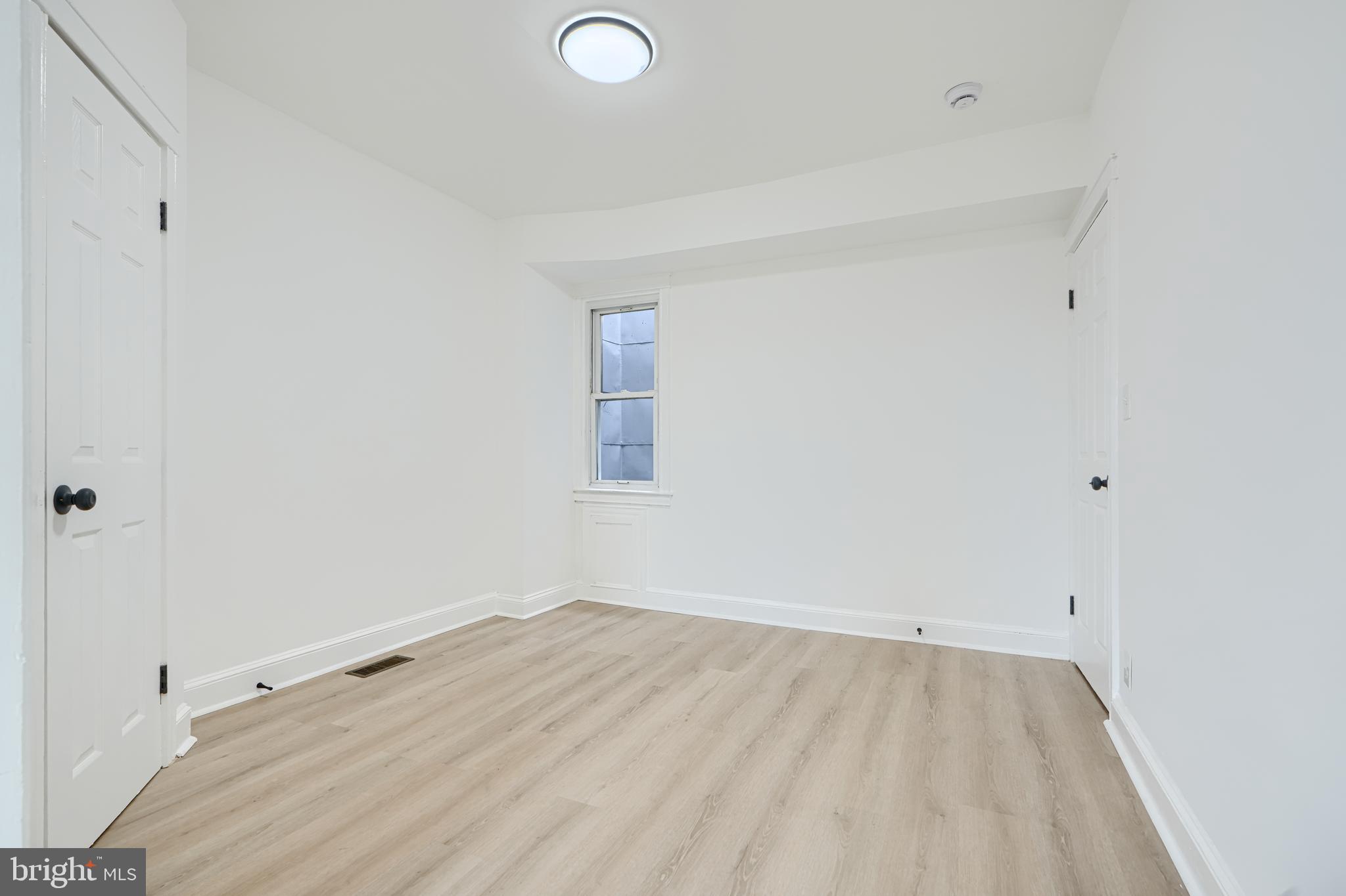 JOSEPH LEE - Residential