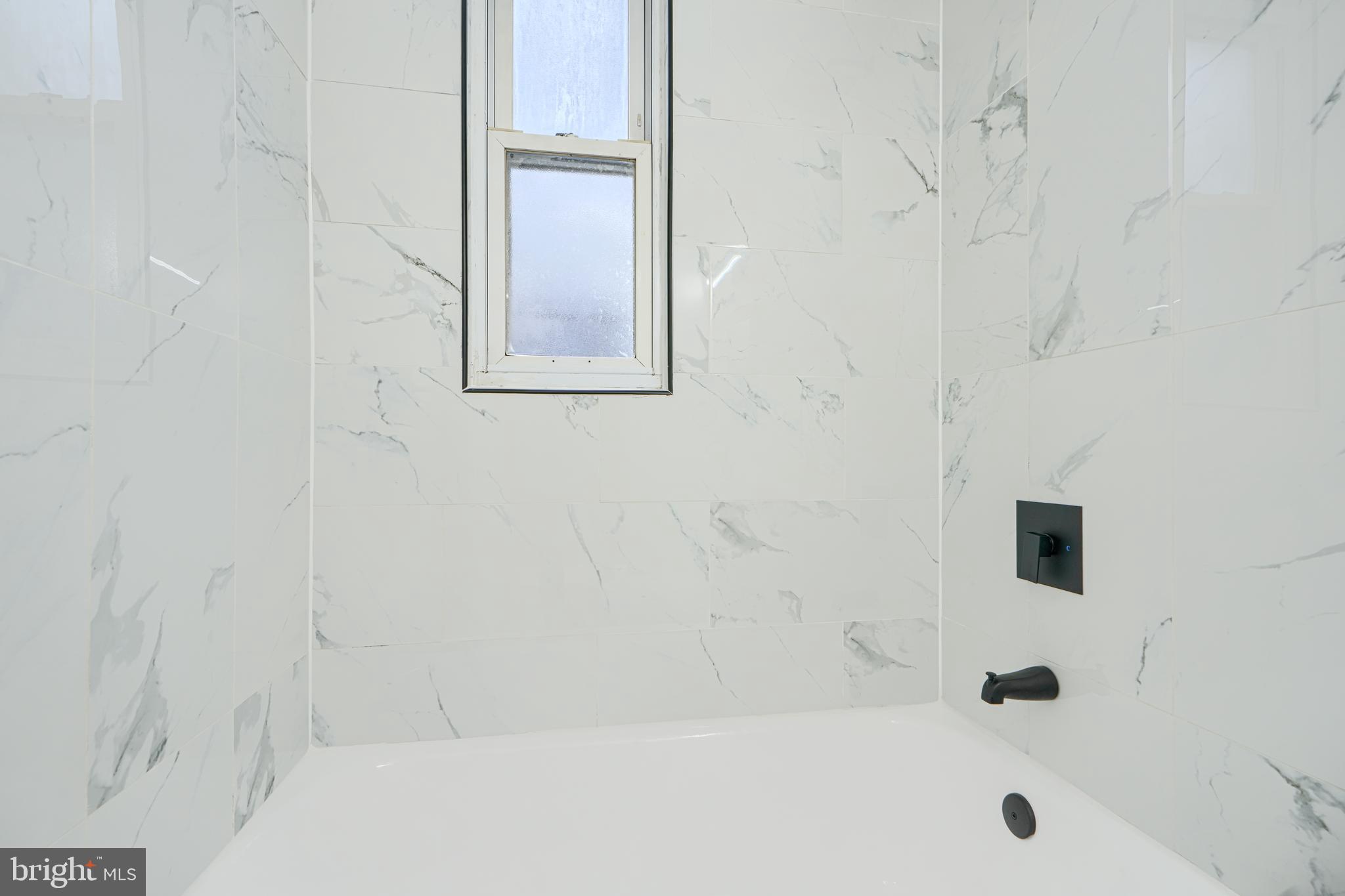 JOSEPH LEE - Residential