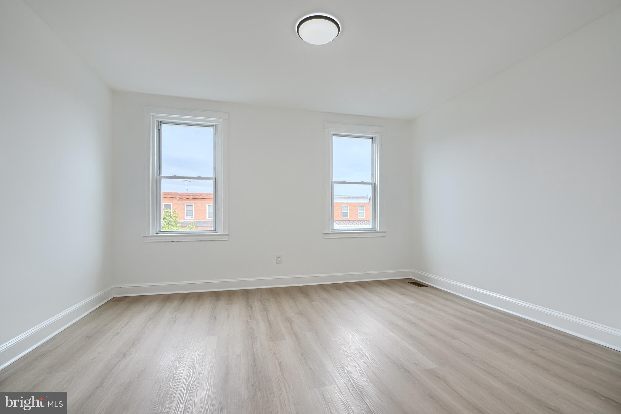 JOSEPH LEE - Residential