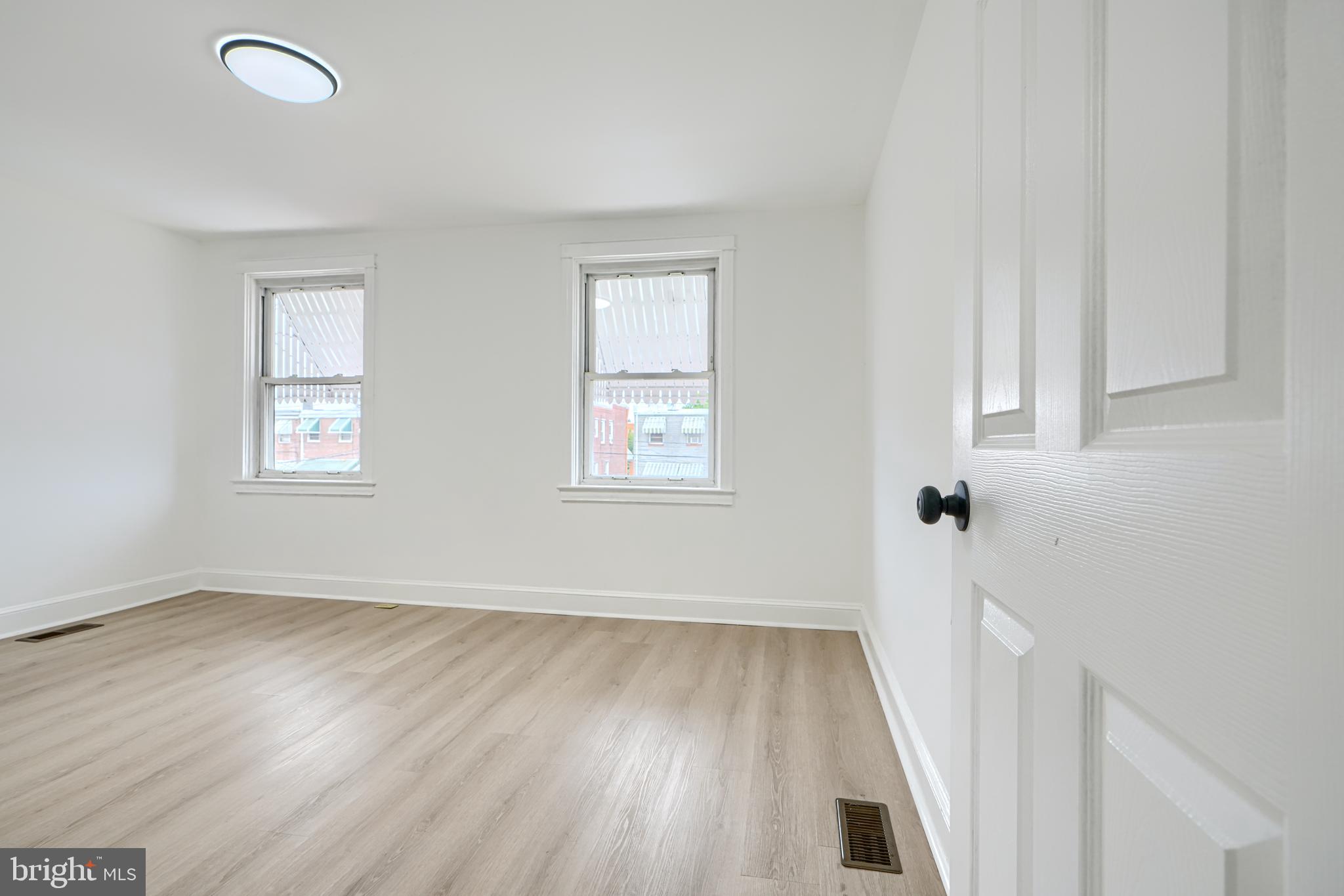 JOSEPH LEE - Residential