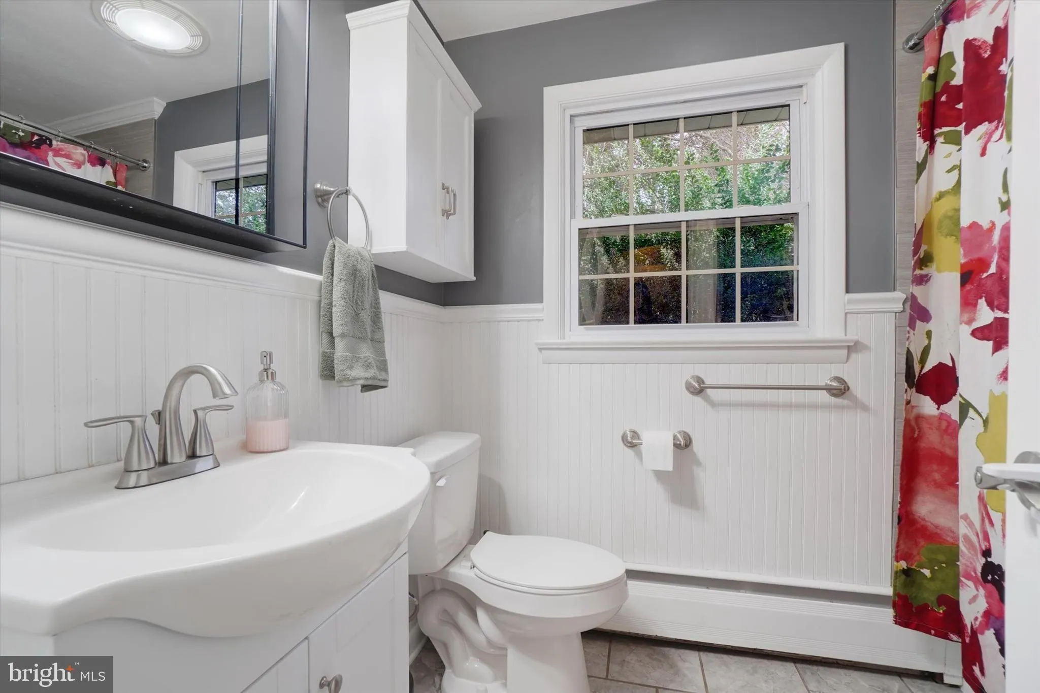 York, Pennsylvania 17402, United States, 3 Bedrooms Bedrooms, ,2 BathroomsBathrooms,Residential,Pending,107566