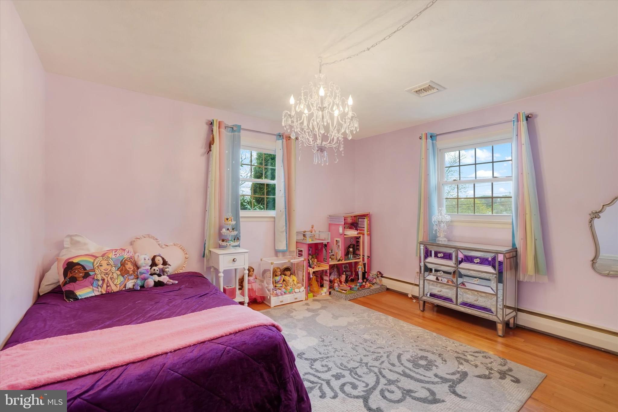 ARLINGTON PARK - Residential