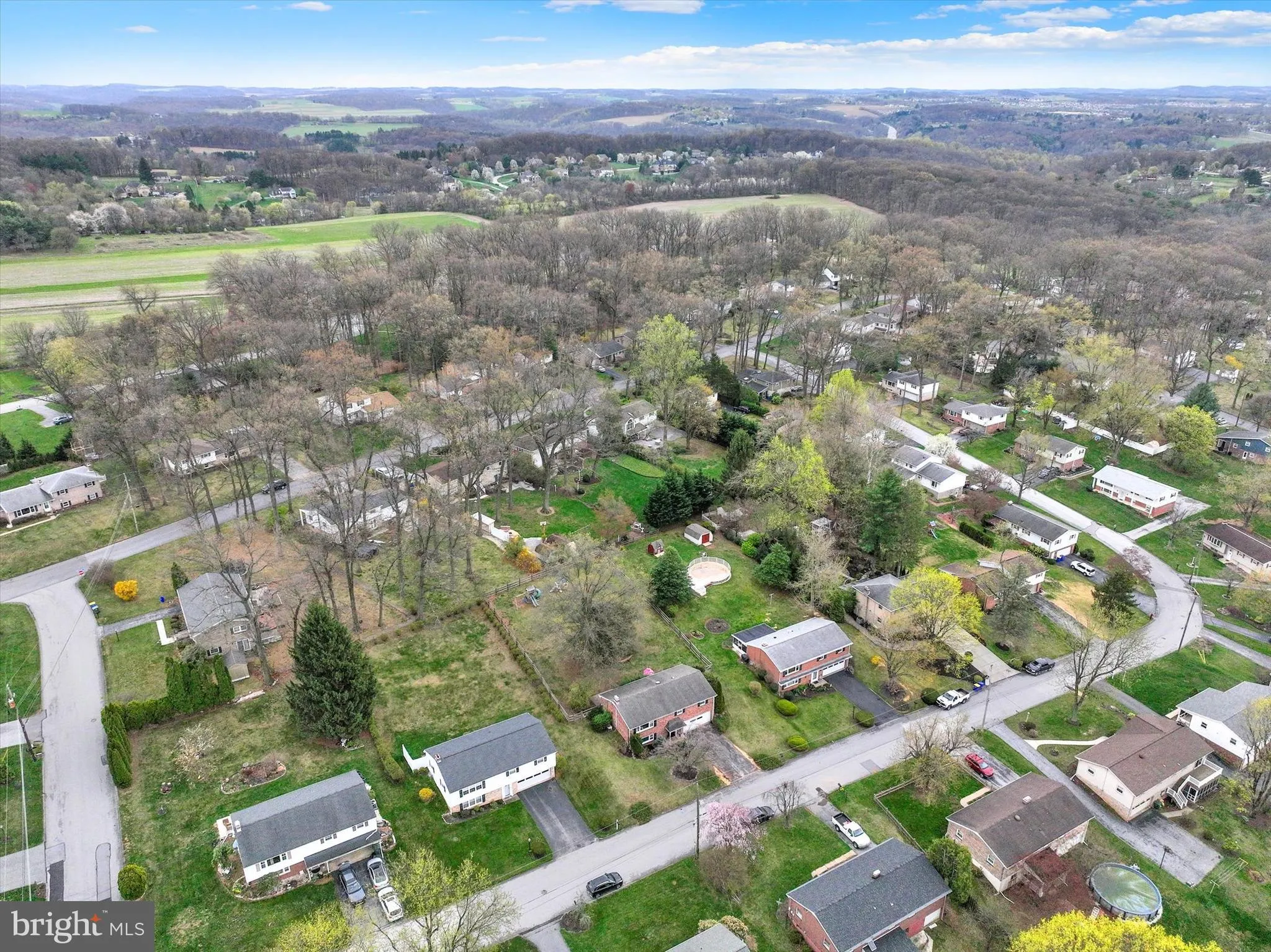 York, Pennsylvania 17402, United States, 3 Bedrooms Bedrooms, ,2 BathroomsBathrooms,Residential,Pending,107566