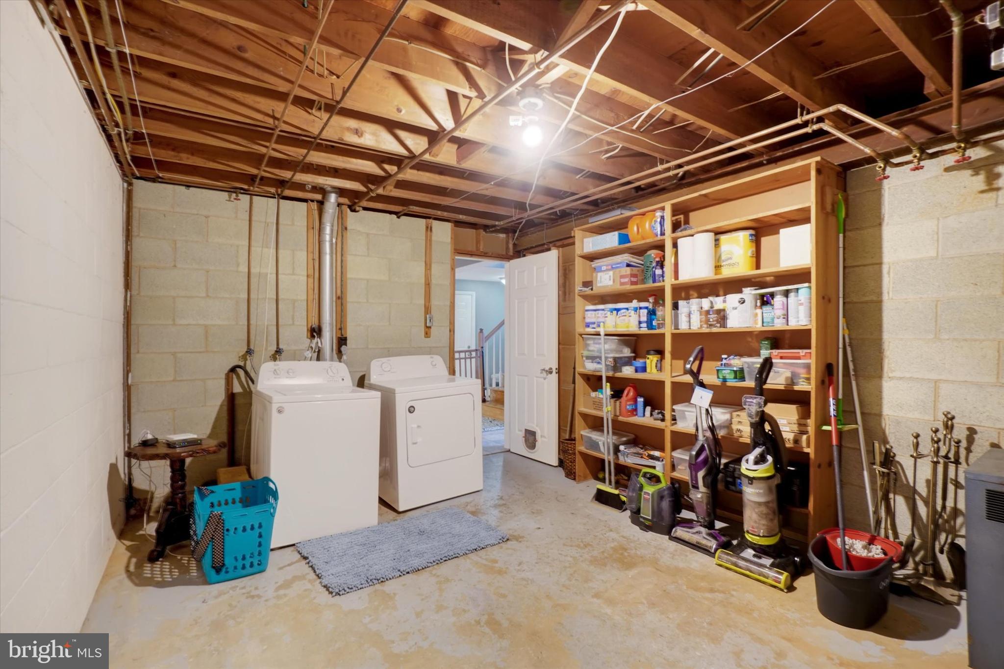 ARLINGTON PARK - Residential