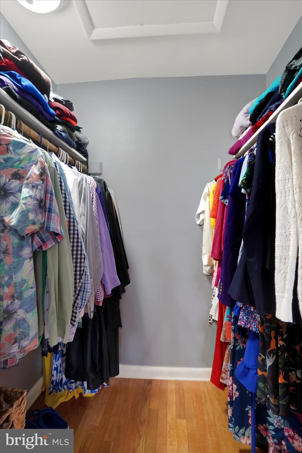 ARLINGTON PARK - Residential