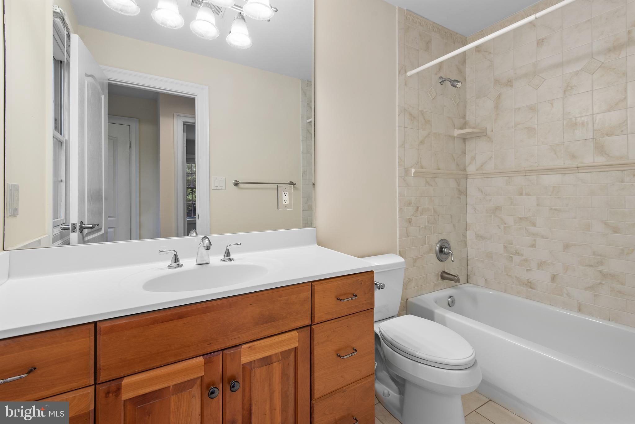 PAGE HILL - Residential